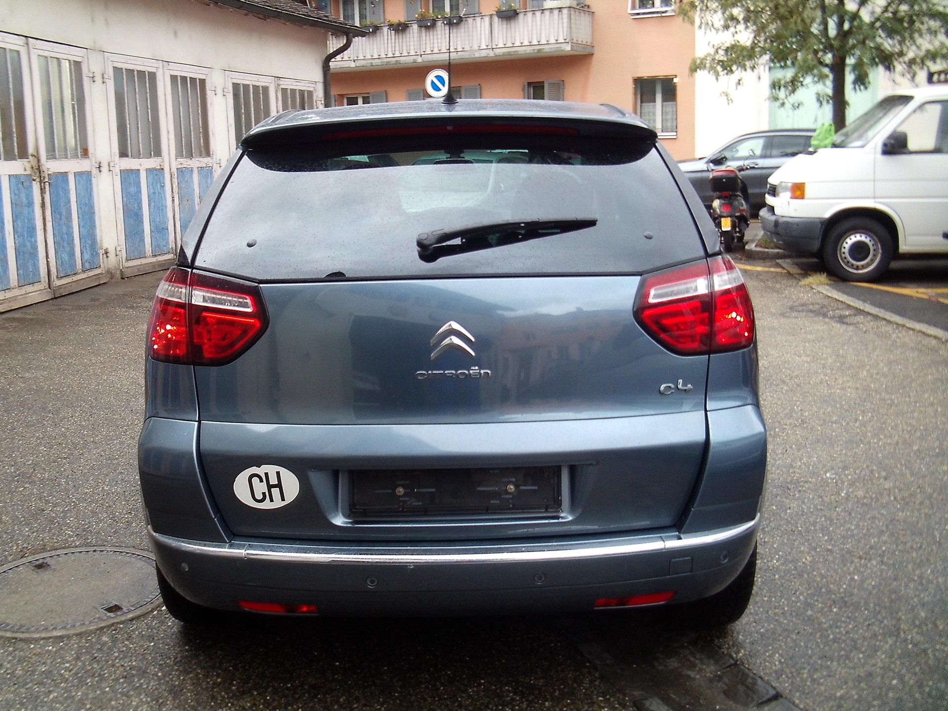 CITROEN C4 Picasso 1.6 HDI 16V Séduction EGS6-image-5