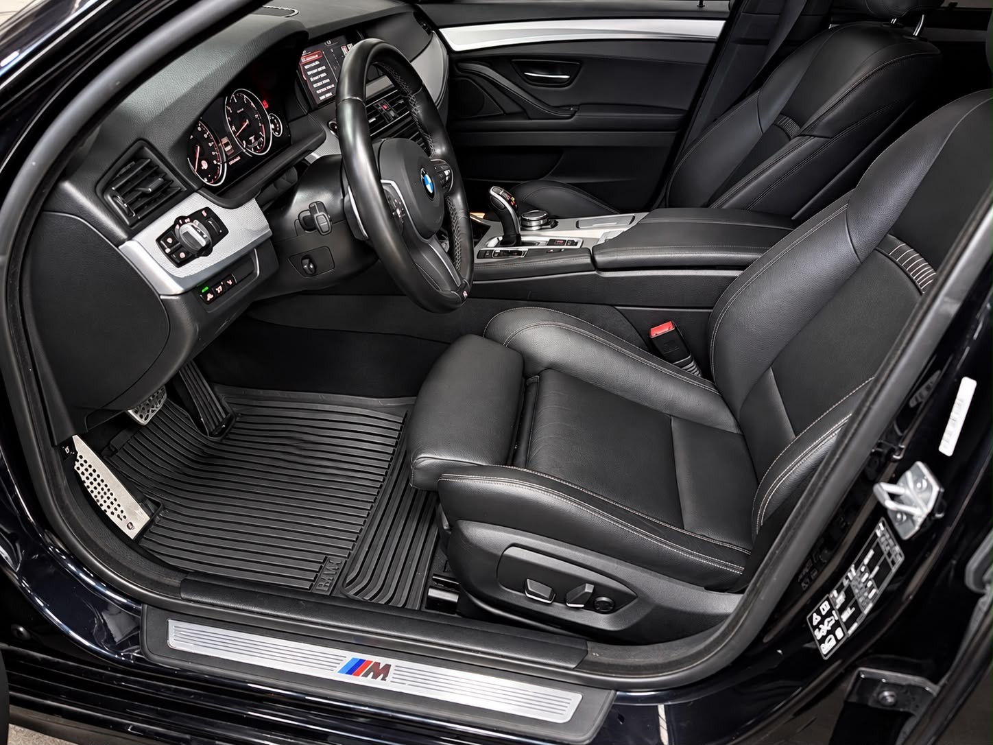 BMW 535d xDrive Luxury Line Steptronic-image-9