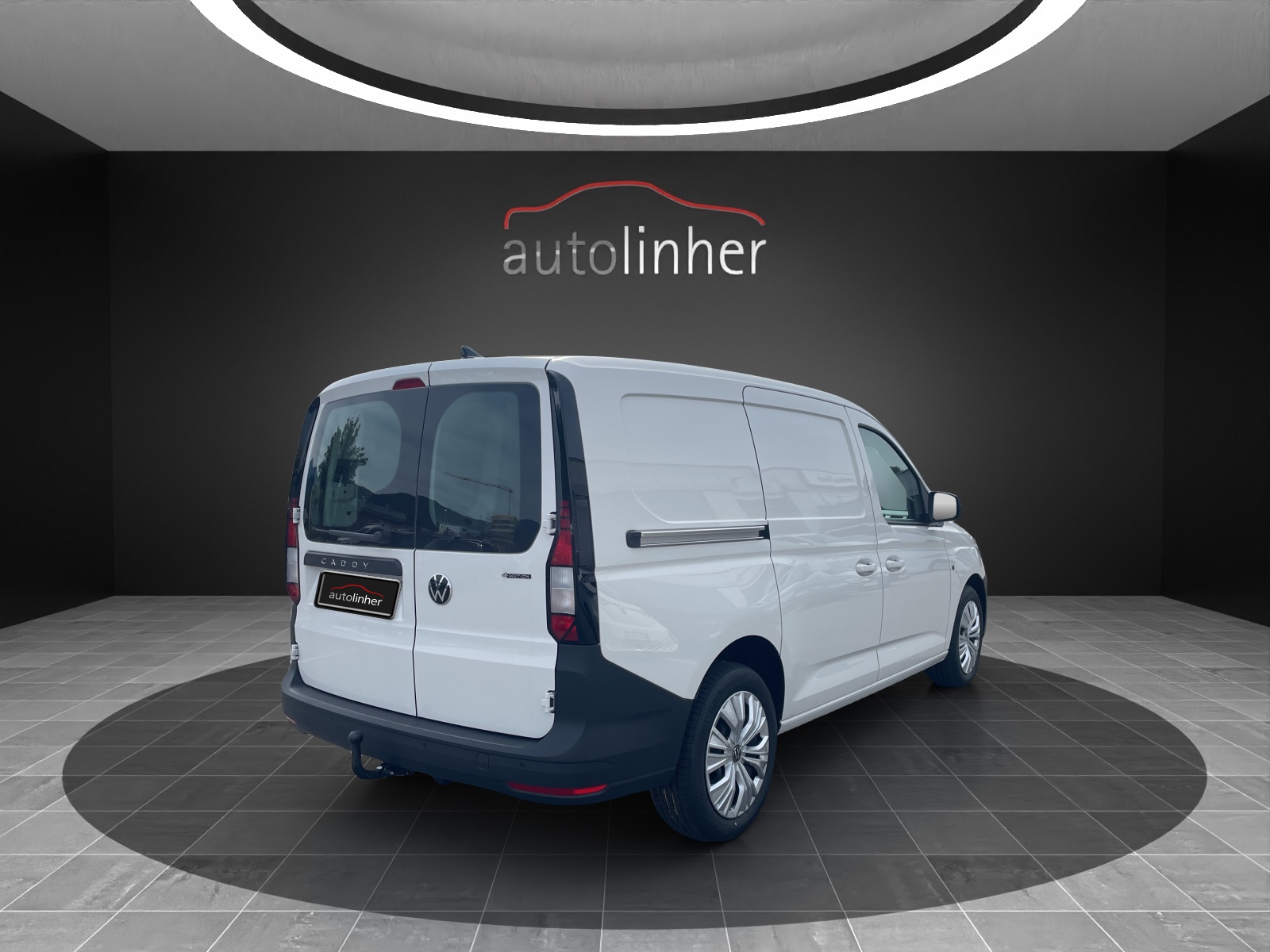 VW Caddy Cargo 2.0TDI Maxi 4Motion-image-4