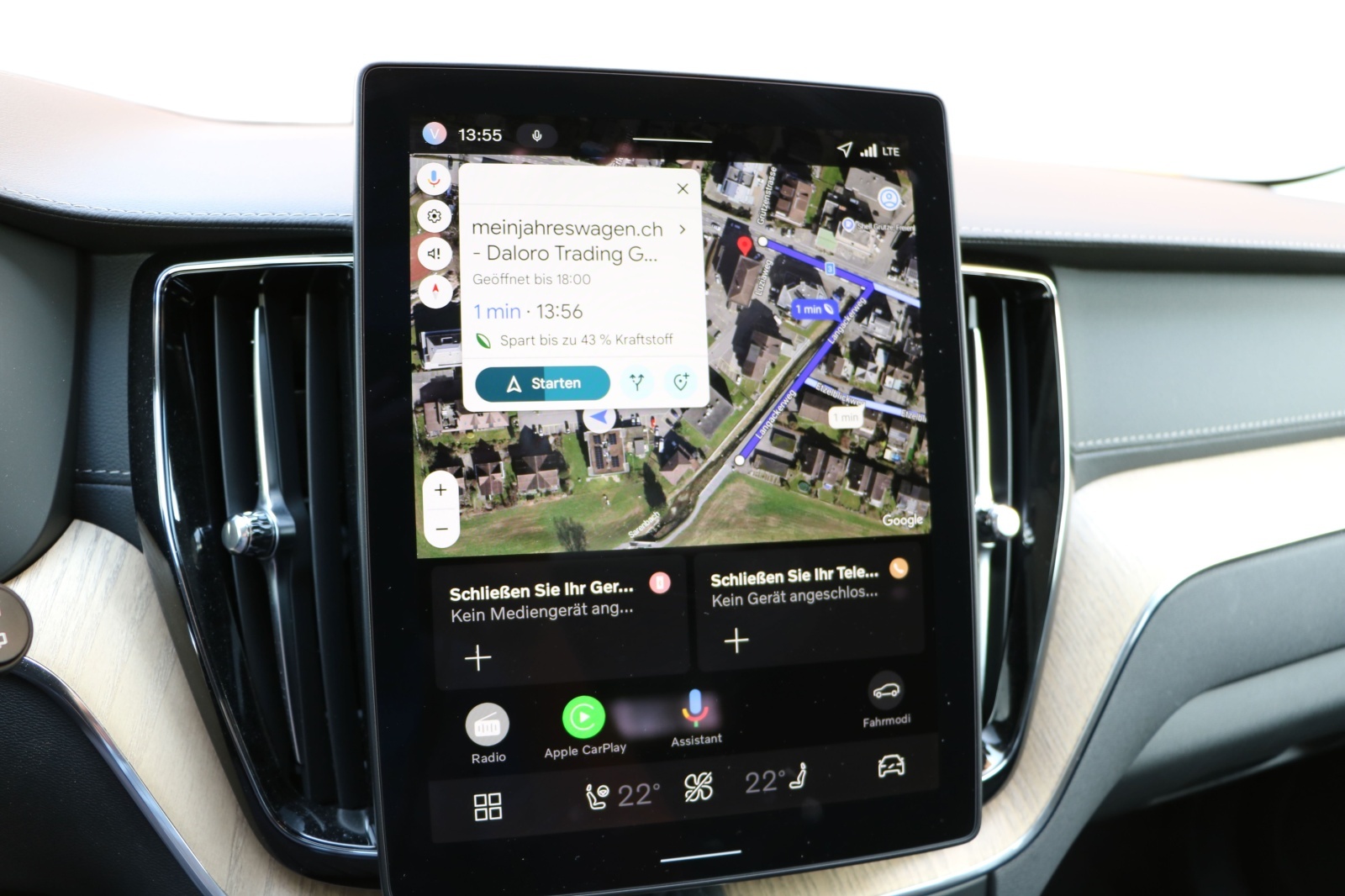 VOLVO XC60 T8 eAWD PluginHybrid Ultra Bright Geartronic-image-6