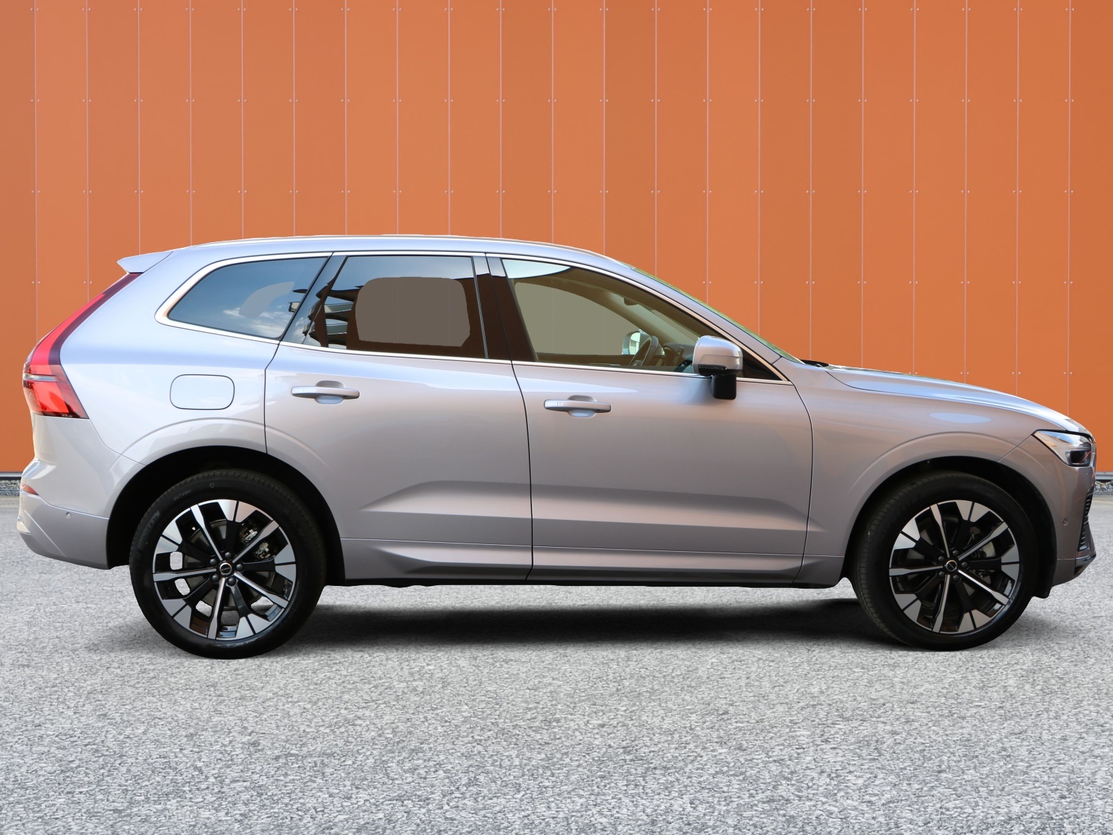 VOLVO XC60 T8 eAWD PluginHybrid Ultra Bright Geartronic-image-3