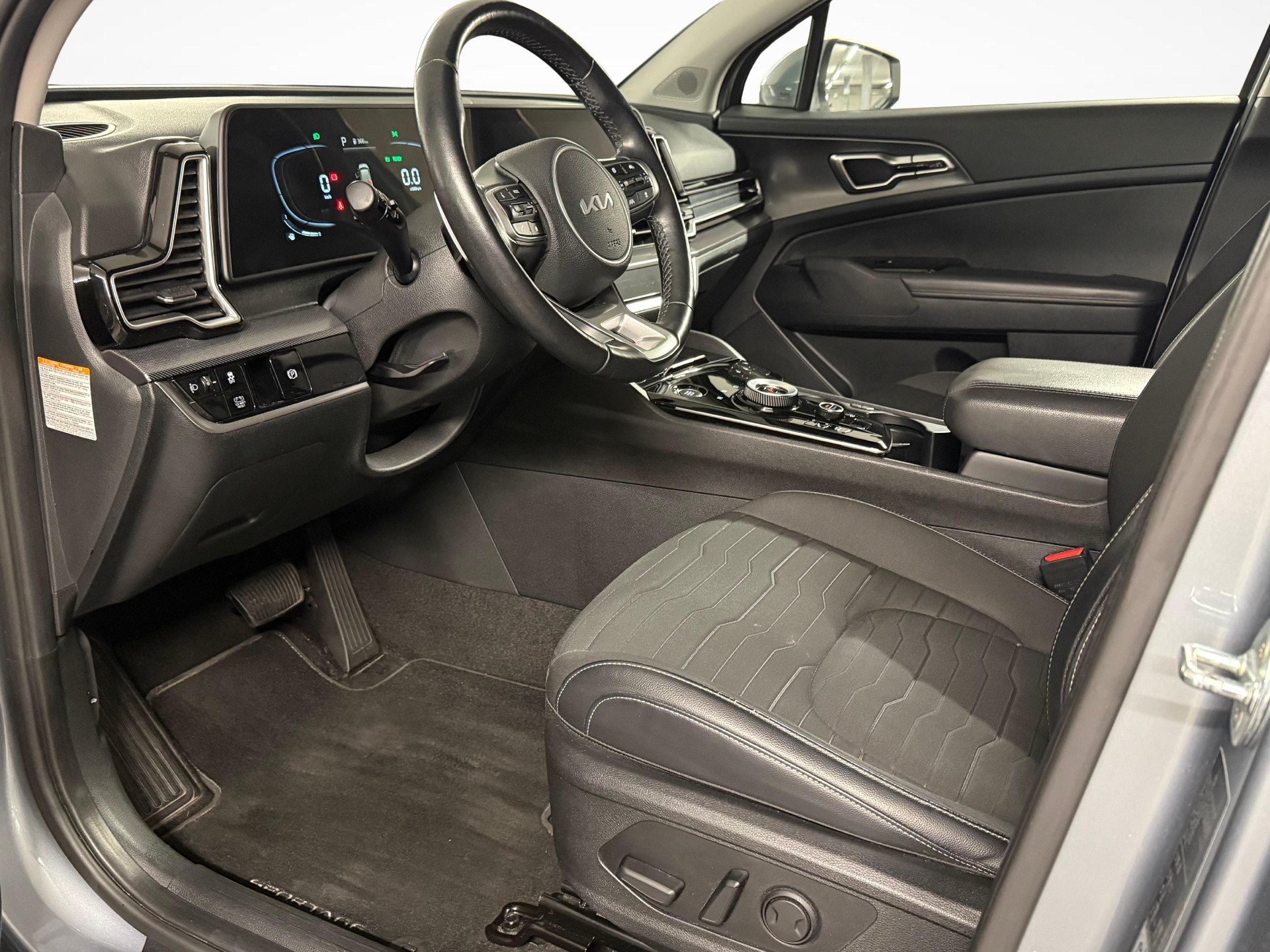 KIA Sportage 1.6 T-GDi Hybrid Power Edition-image-9