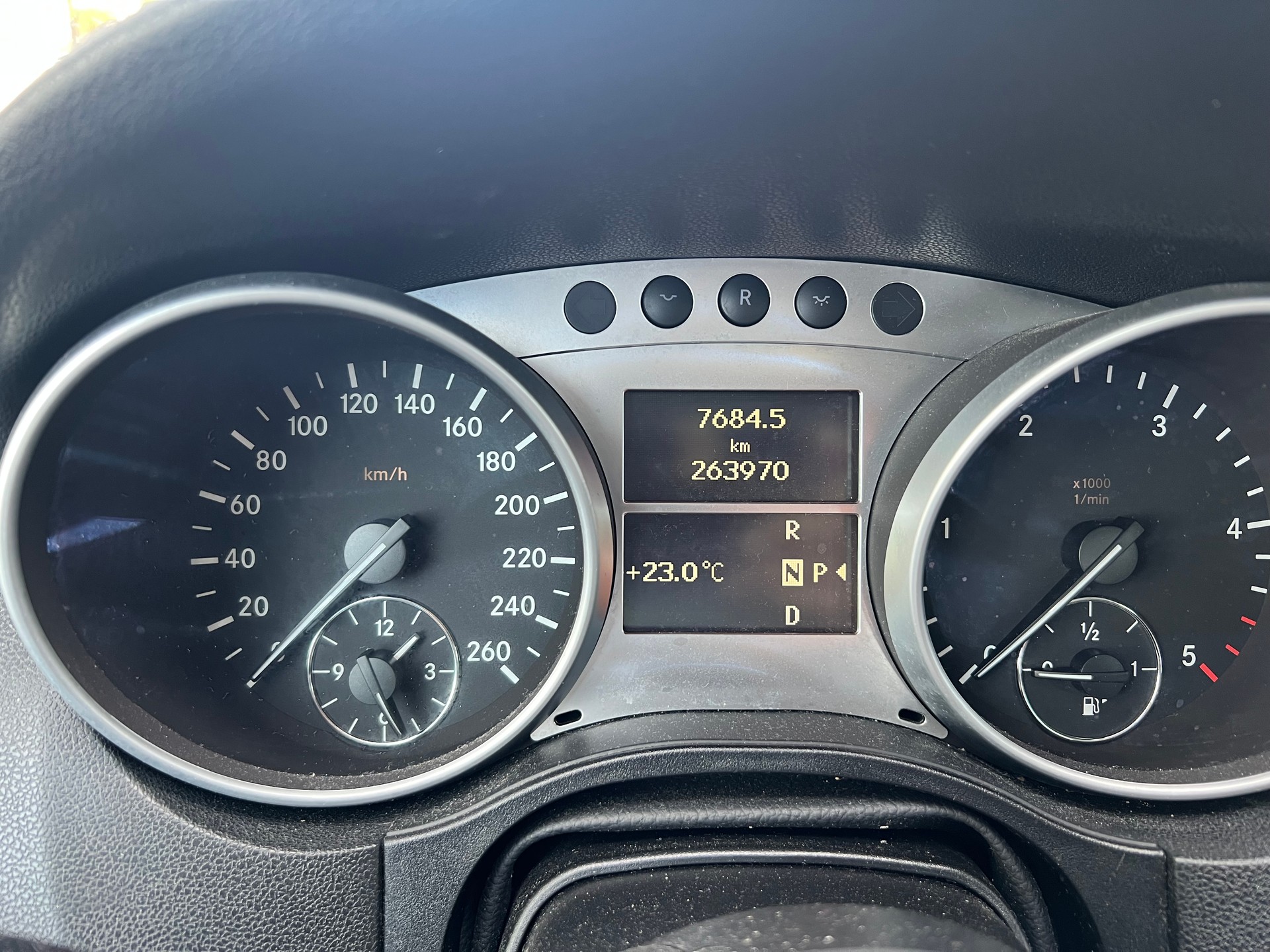 MERCEDES-BENZ ML 300 CDI Blue Eff. My Star 4Matic 7G-Tronic-image-6