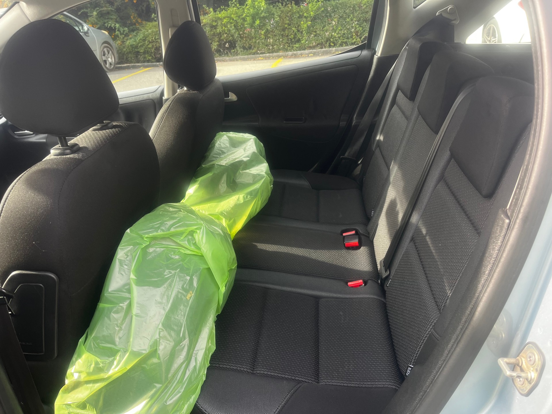 PEUGEOT 207 SW 1.4 16V Trendy Clim-image-8