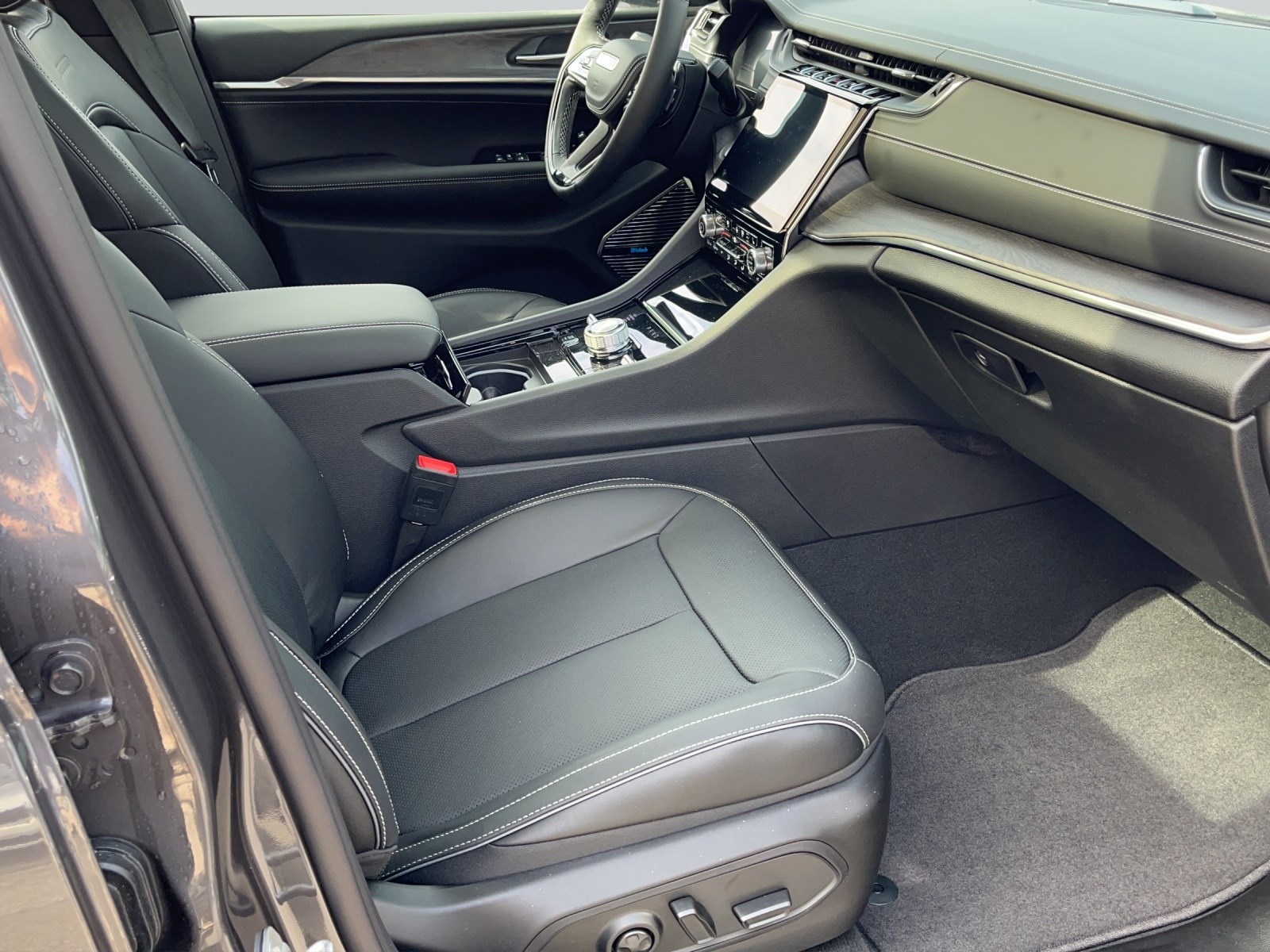 JEEP Grand Cherokee 2.0 Plug-in-Hybrid Overland 4xe-image-9