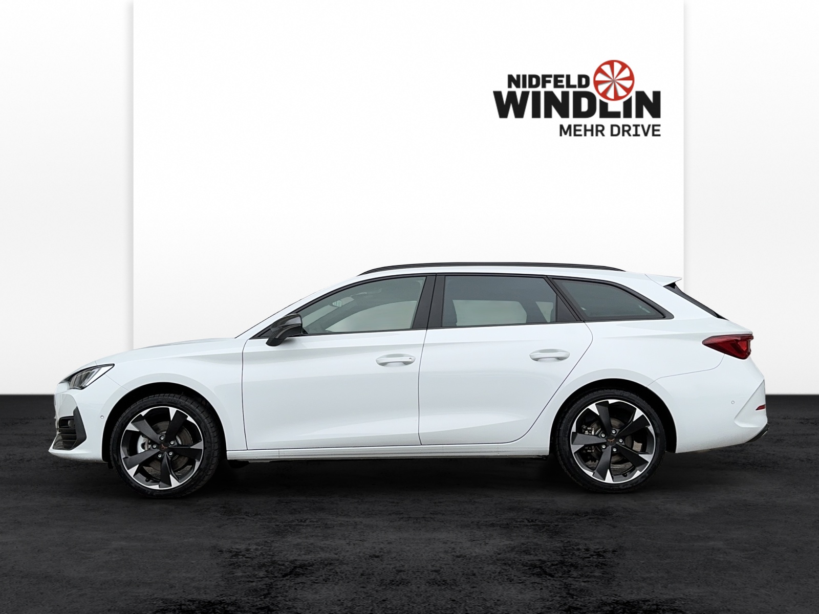 CUPRA Leon ST 2.0 TSI Inicio DSG-image-2