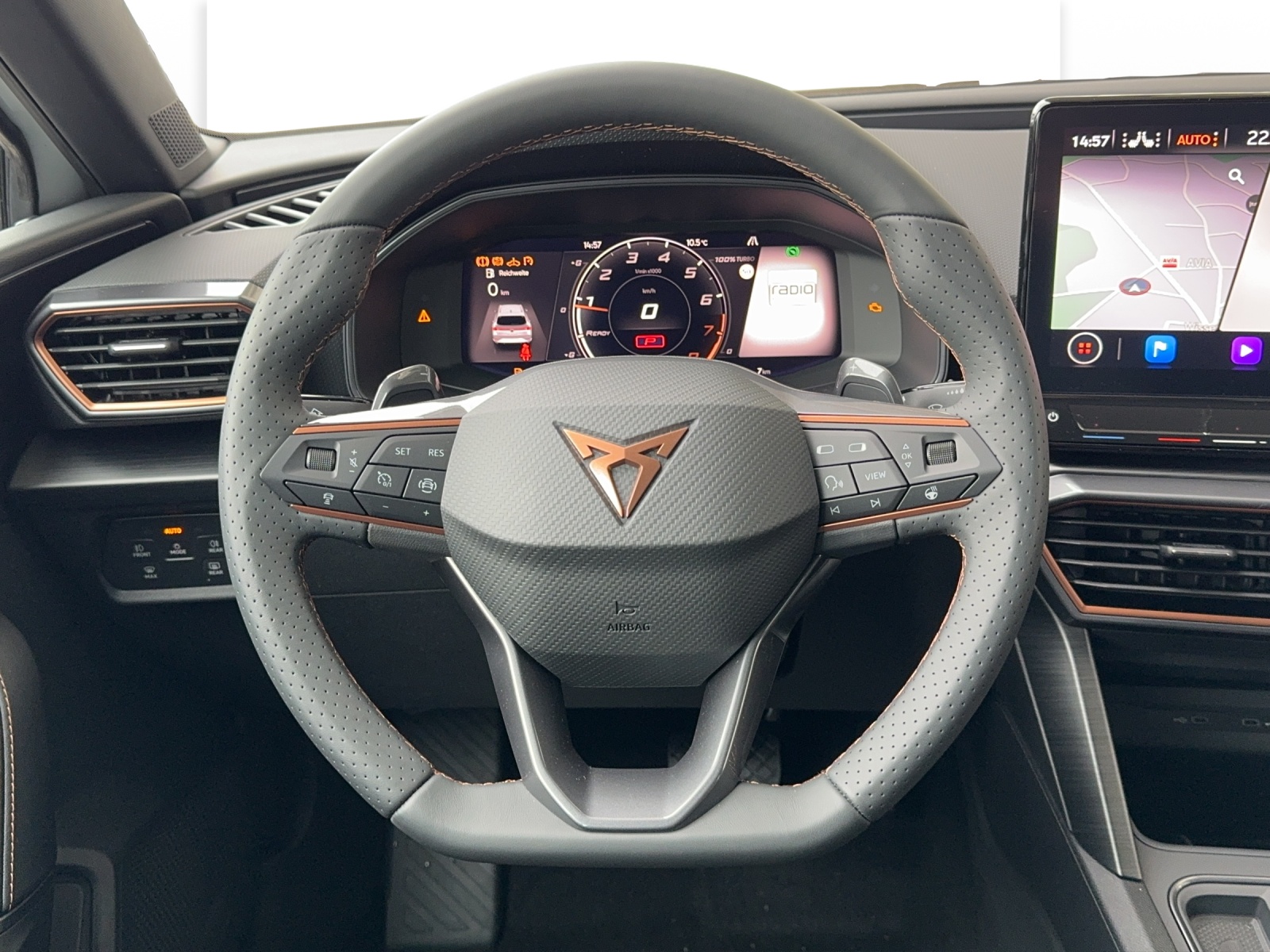 CUPRA Leon ST 2.0 TSI Inicio DSG-image-7