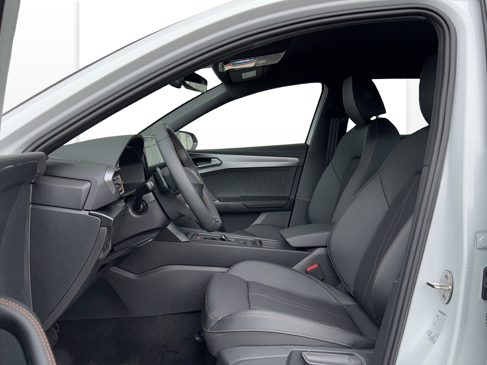 CUPRA Leon ST 2.0 TSI Inicio DSG-image-4