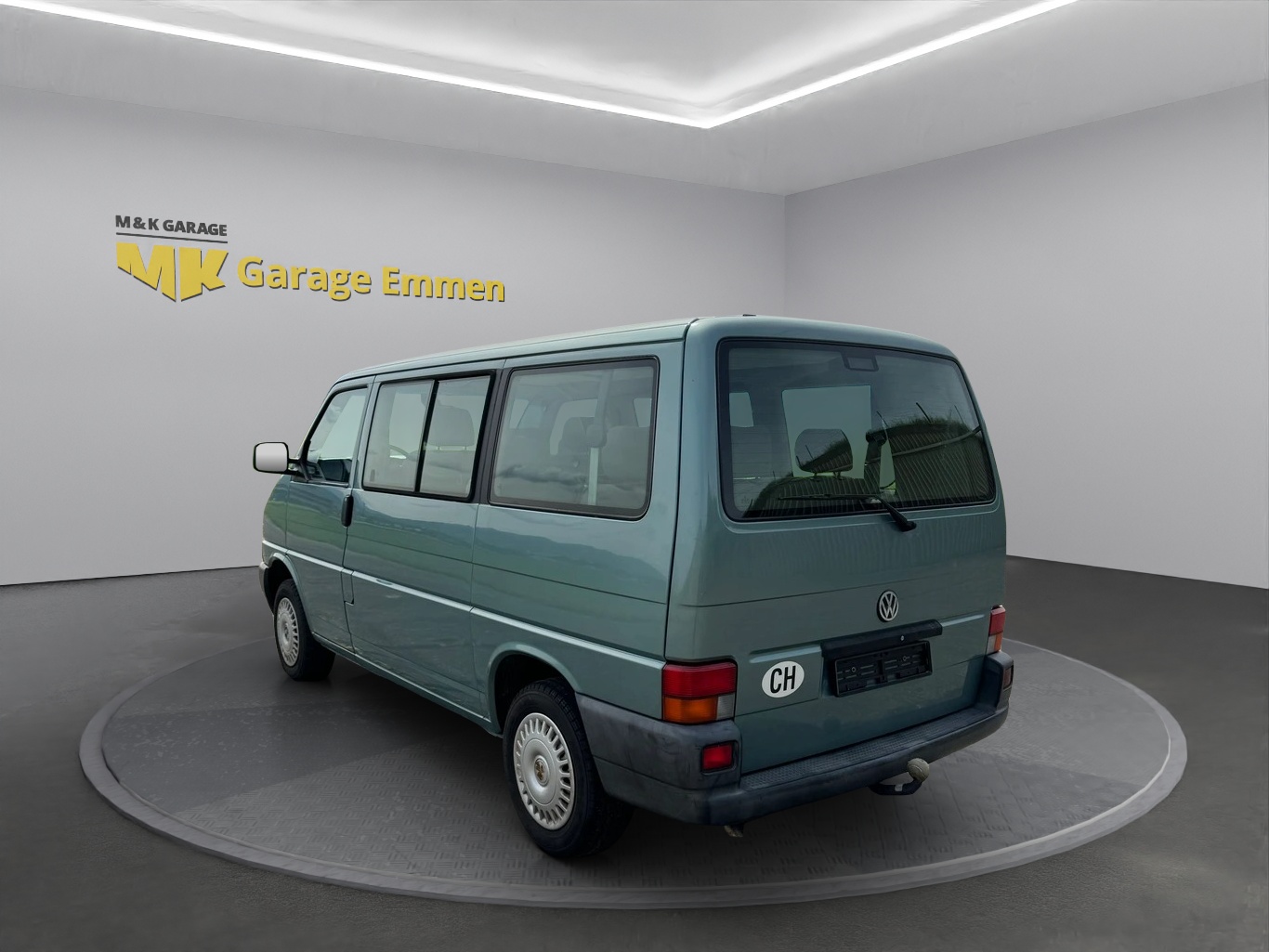 VW Caravelle-image-2
