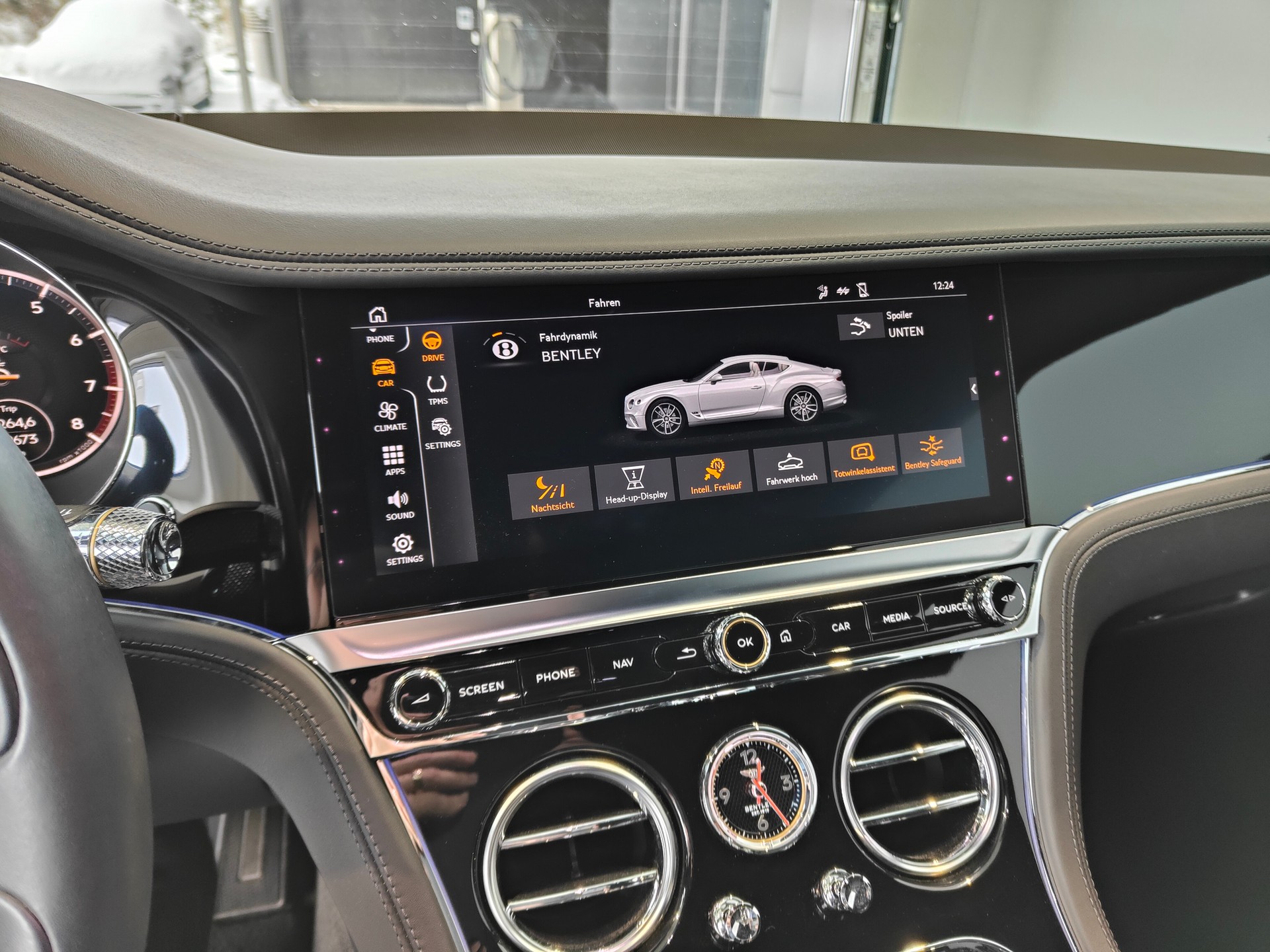 BENTLEY Continental GT 4.0 V8 Mulliner-image-7