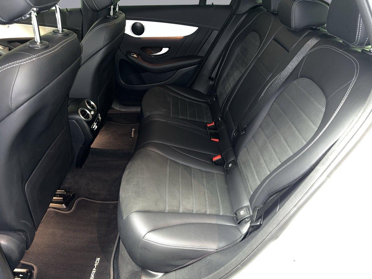 MERCEDES-BENZ GLC 200 AMG Line 4m-image-11