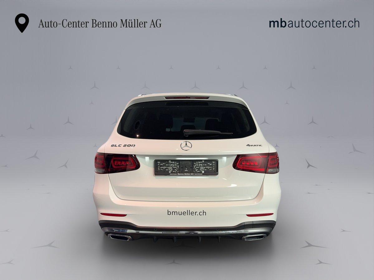 MERCEDES-BENZ GLC 200 AMG Line 4m-image-3
