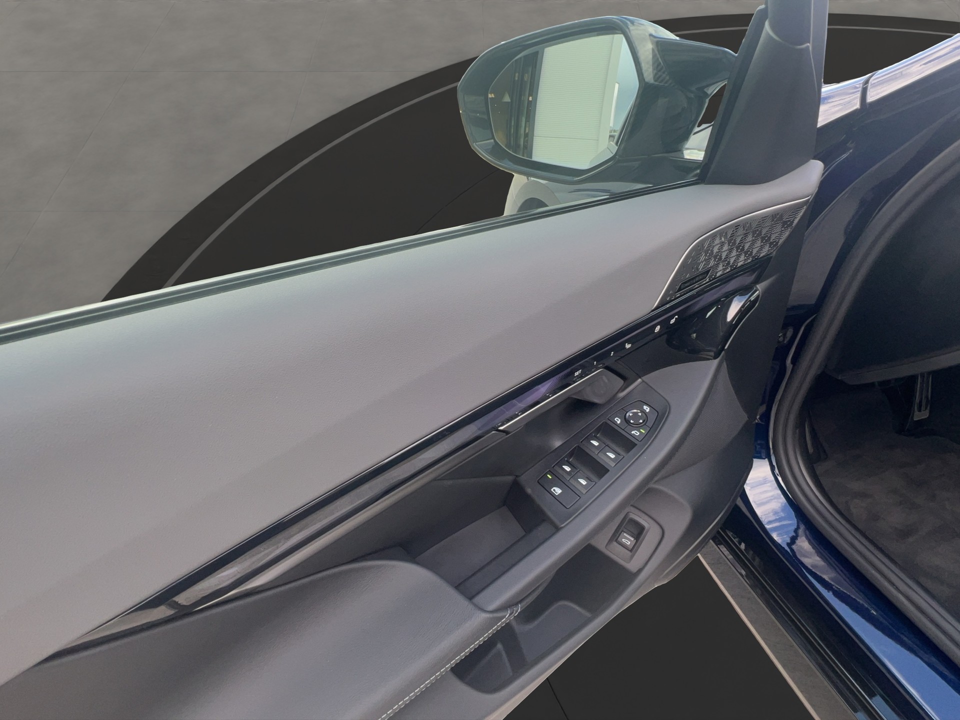 BMW i5 M60 xDrive M Sp. Pro-image-17