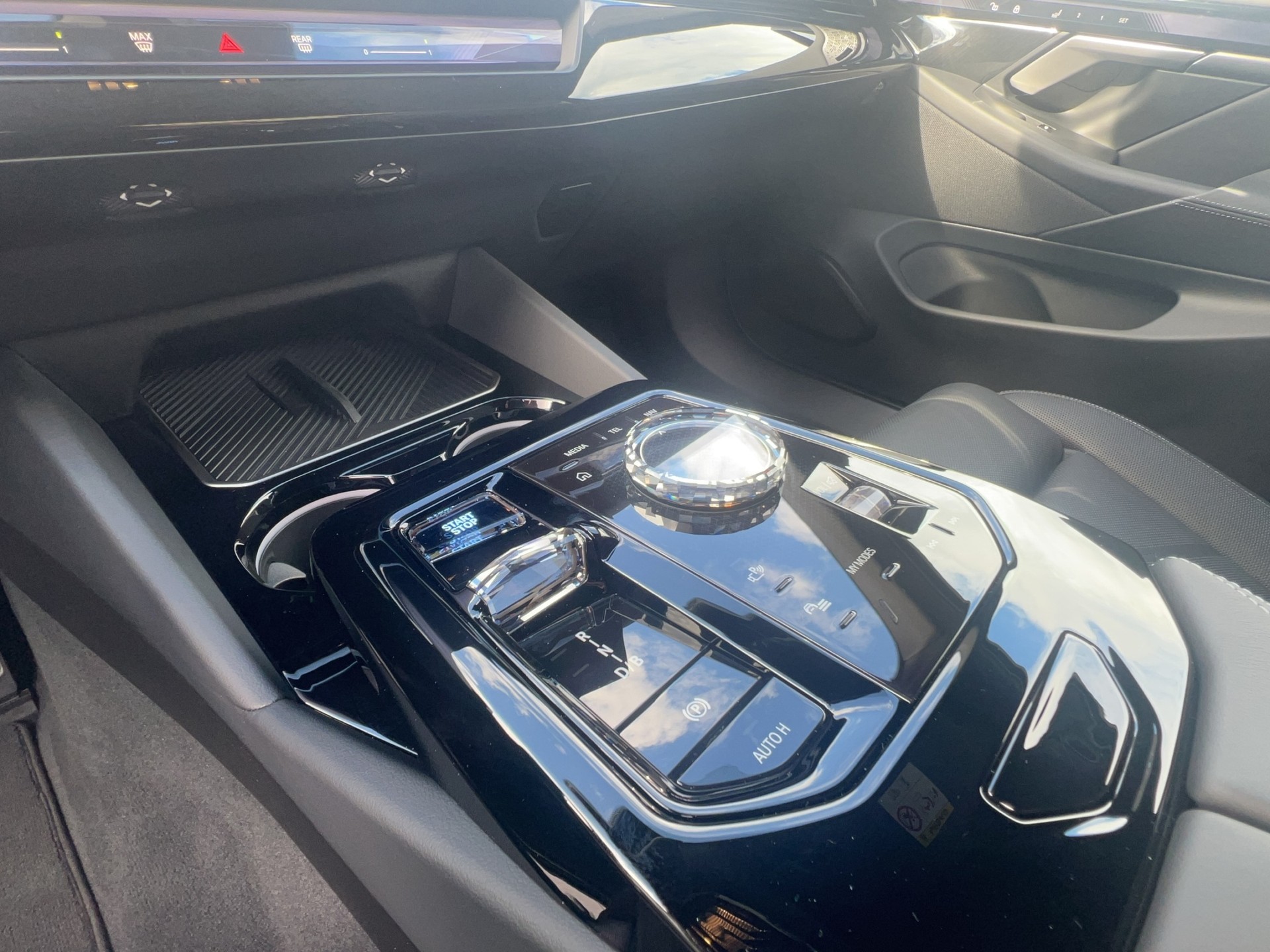 BMW i5 M60 xDrive M Sp. Pro-image-14
