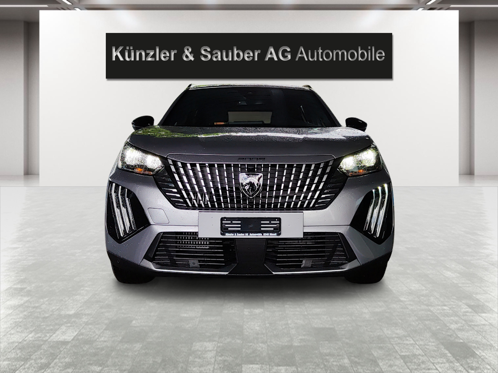 PEUGEOT 2008 1.2 PureTech Allure Premium-image-4