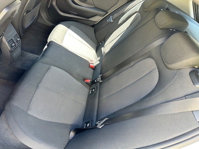 BMW 116d-image-9