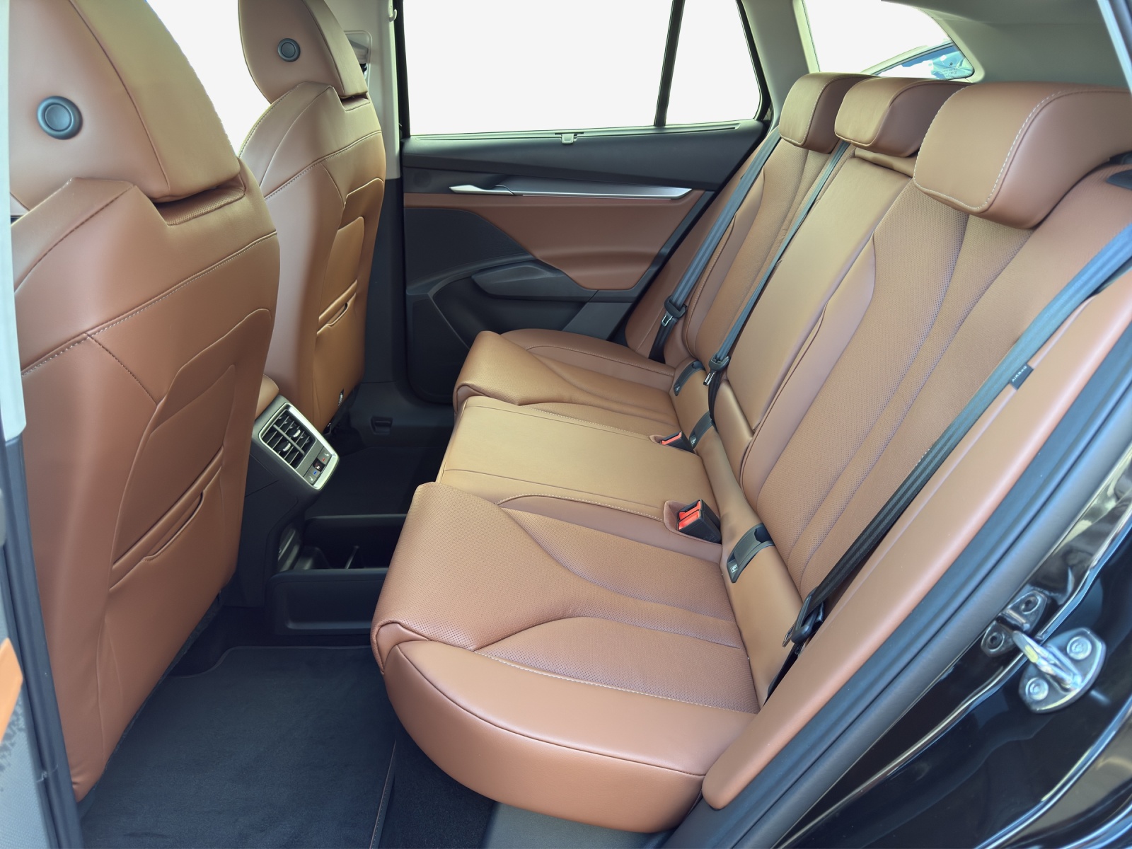 SKODA Enyaq 85x 4x4-image-11