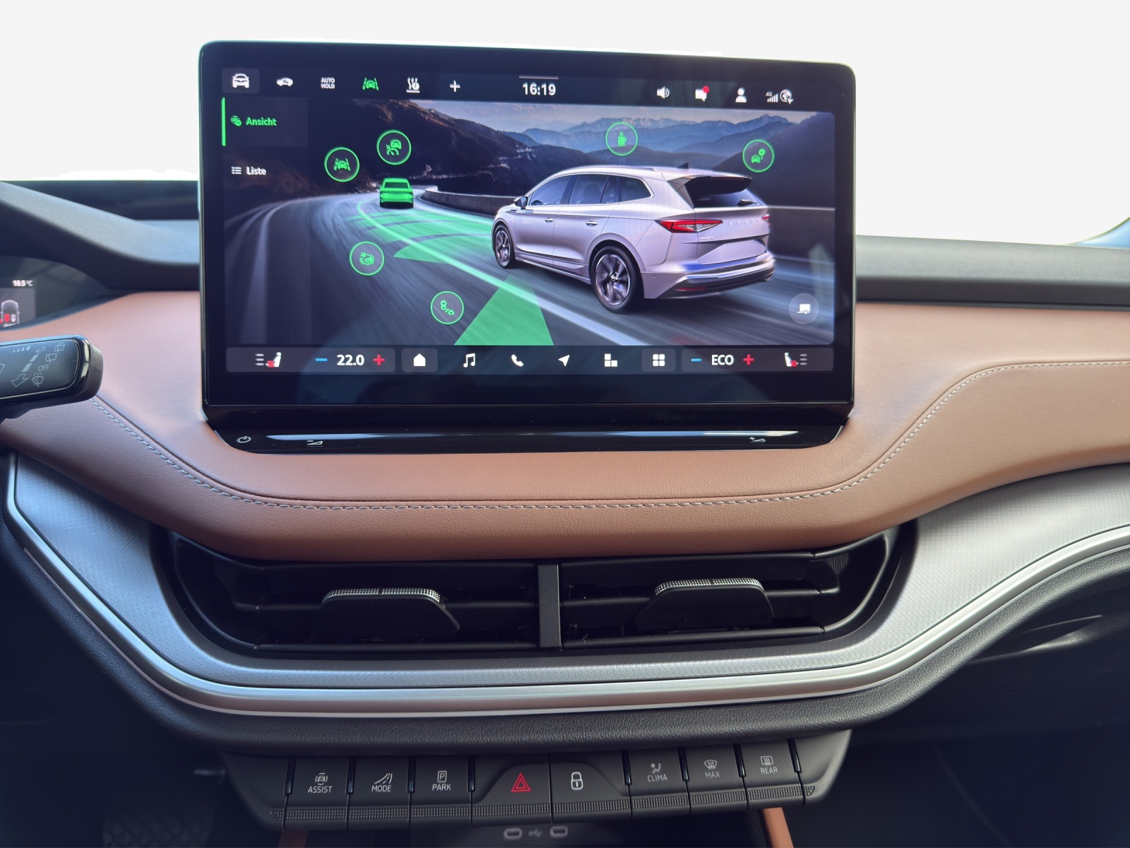 SKODA Enyaq 85x 4x4-image-10