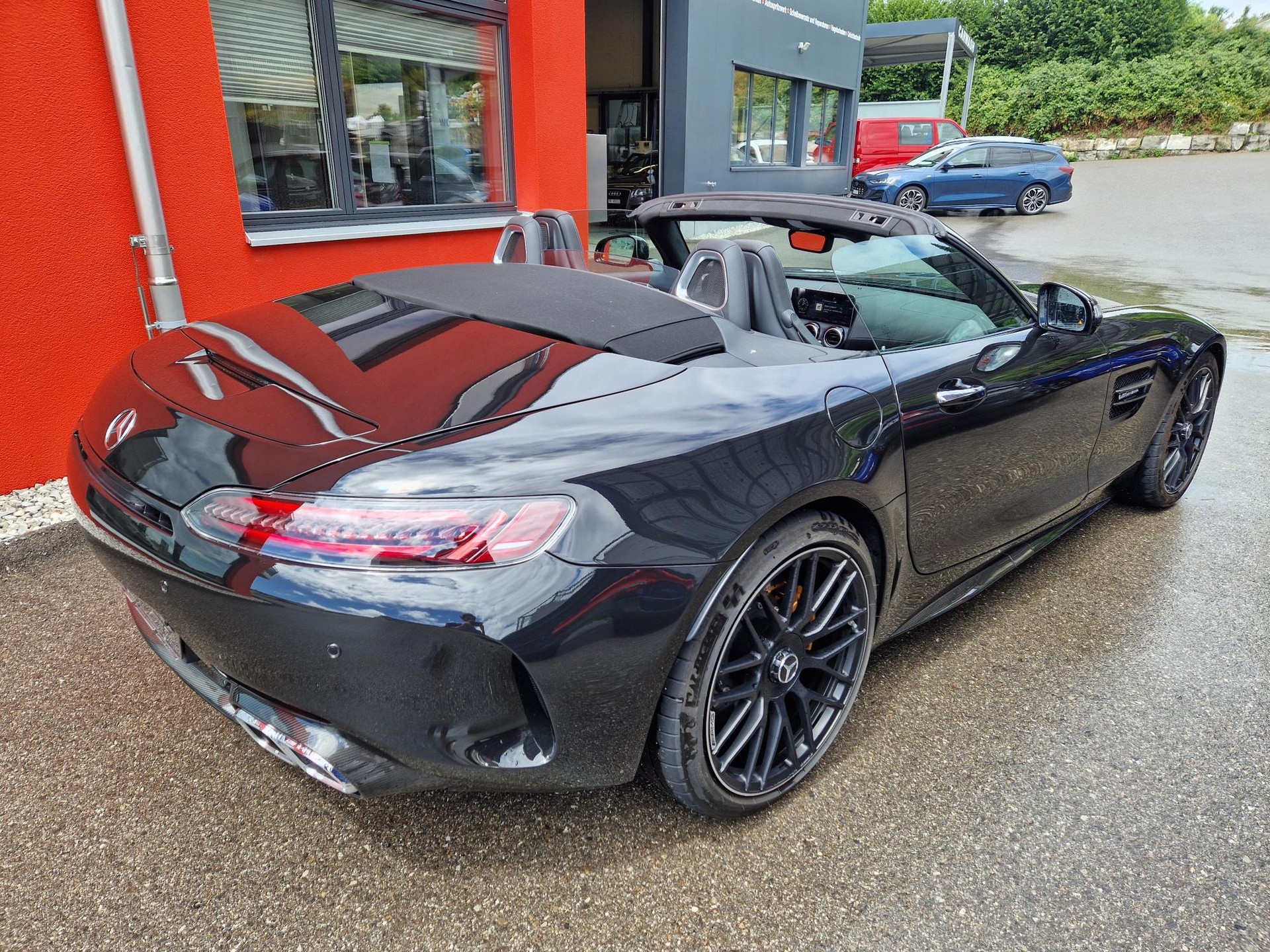 MERCEDES-BENZ AMG GT C Roadster Speedshift DCT-image-5