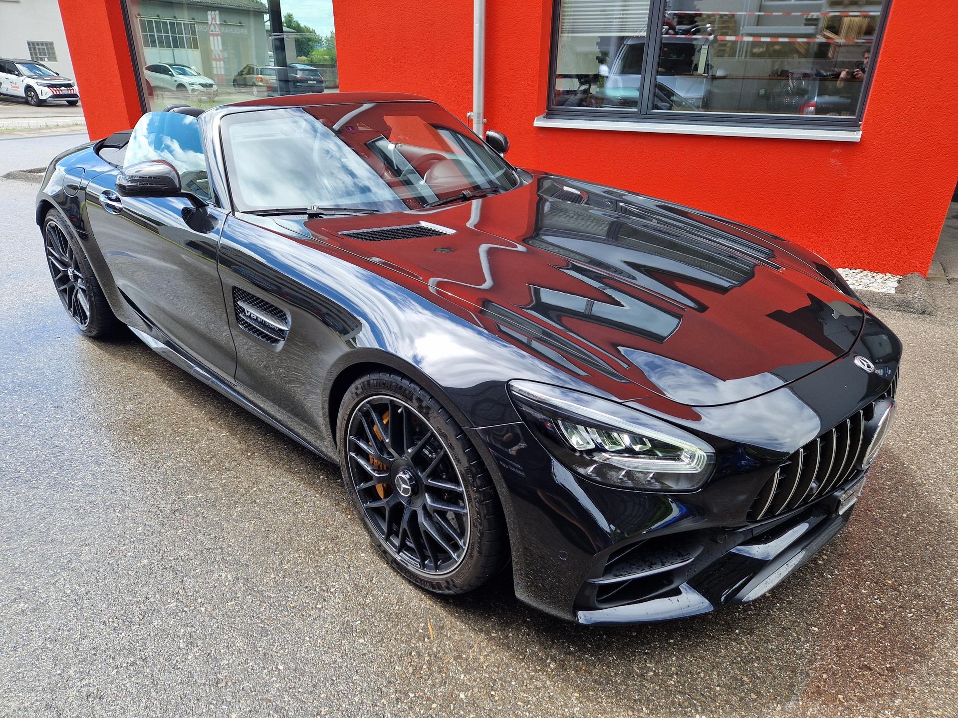 MERCEDES-BENZ AMG GT C Roadster Speedshift DCT-image-6