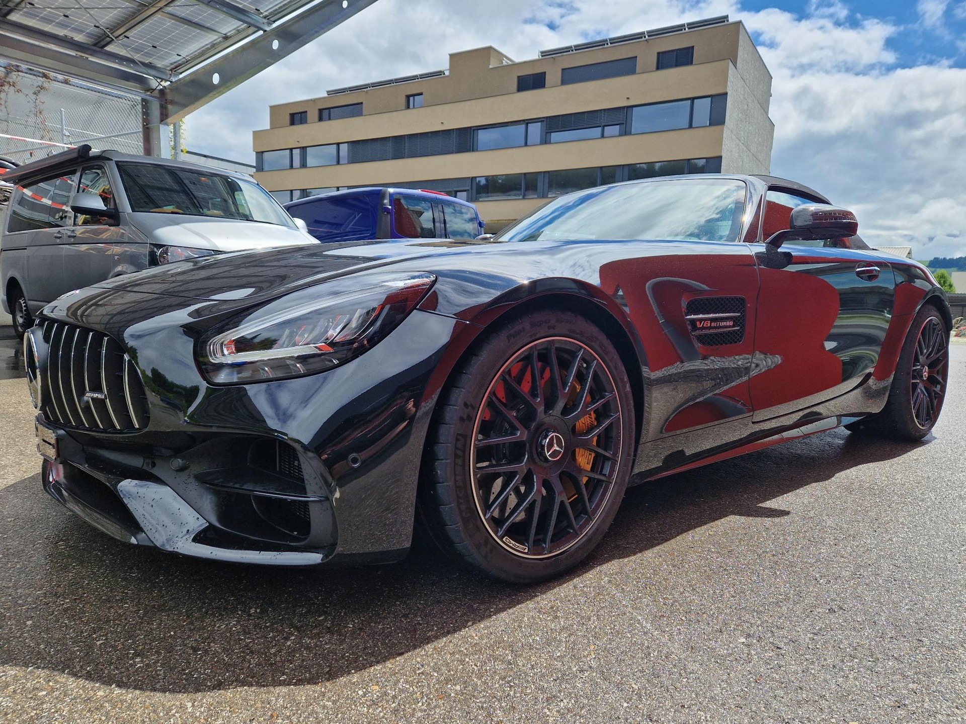 MERCEDES-BENZ AMG GT C Roadster Speedshift DCT-image-7