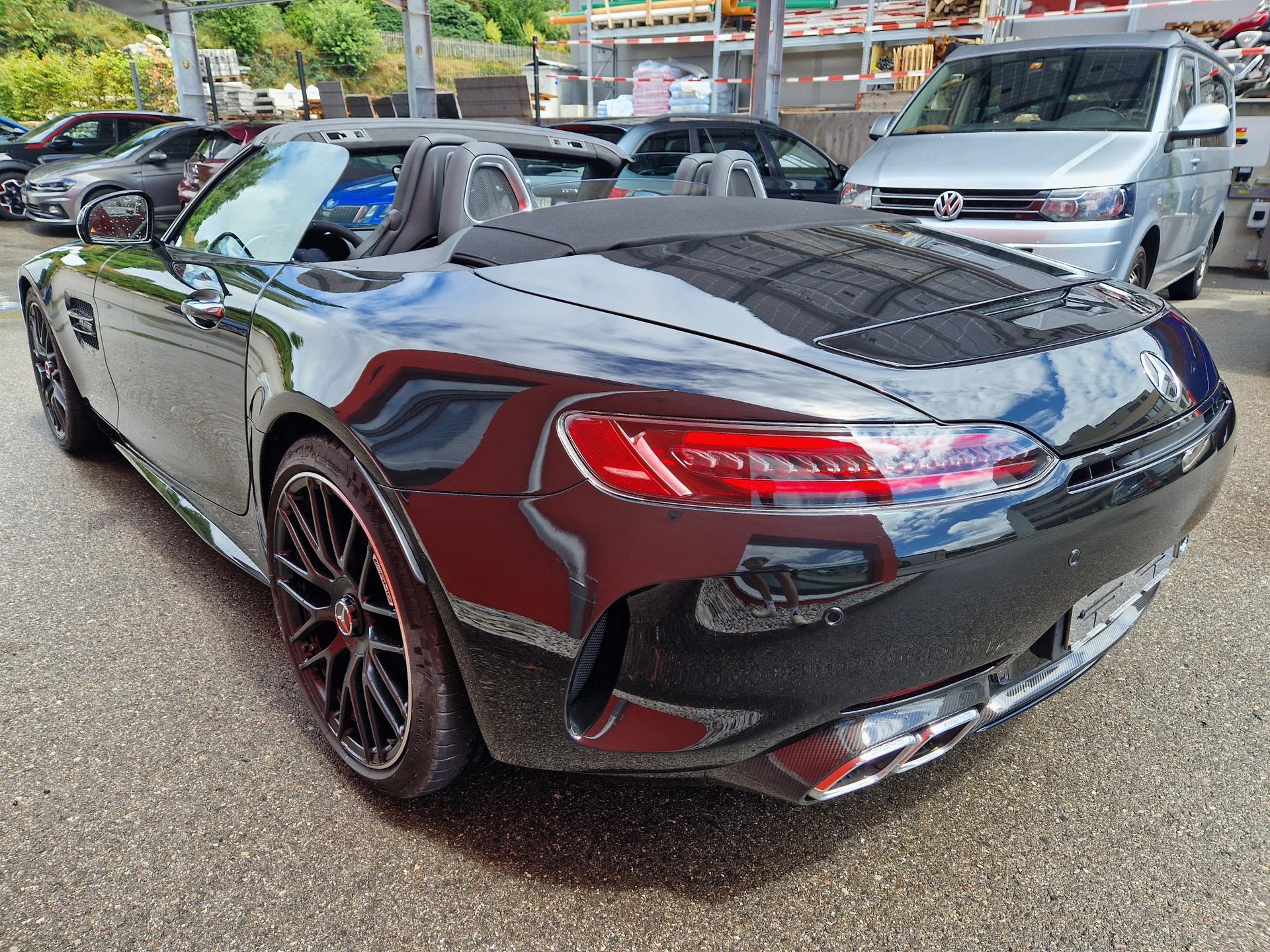 MERCEDES-BENZ AMG GT C Roadster Speedshift DCT-image-8