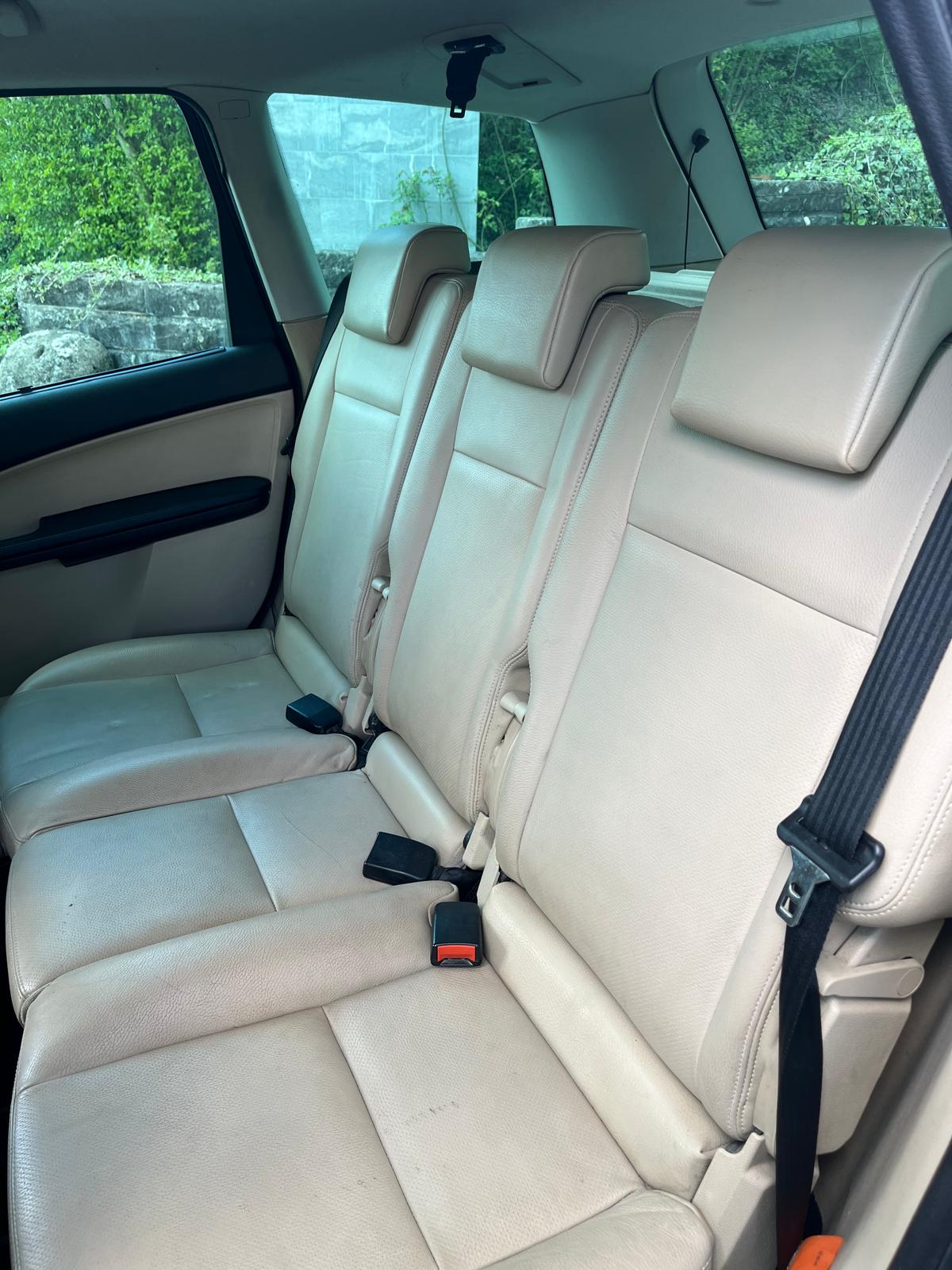FORD Focus C-Max 2.0 TDCi Ghia-image-9