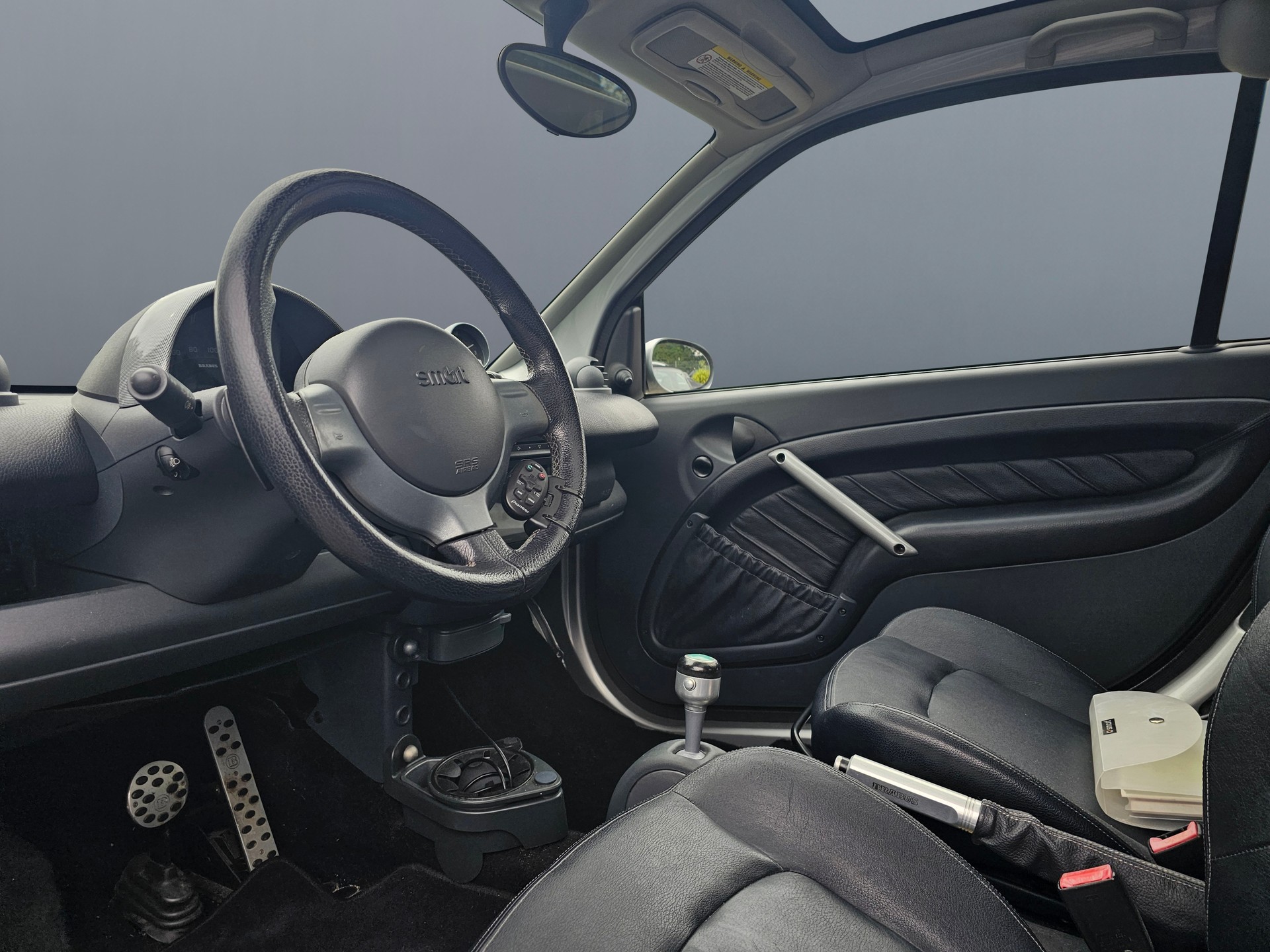SMART fortwo brabus-image-12