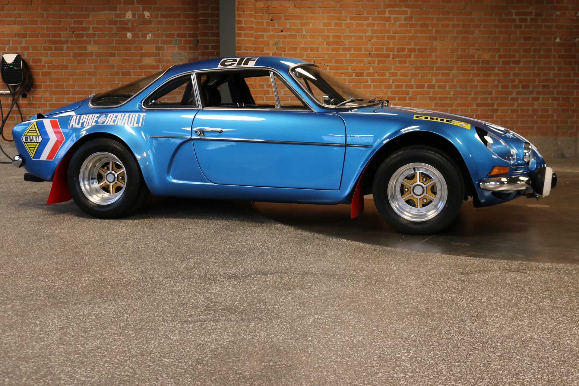 ALPINE A110-image-1