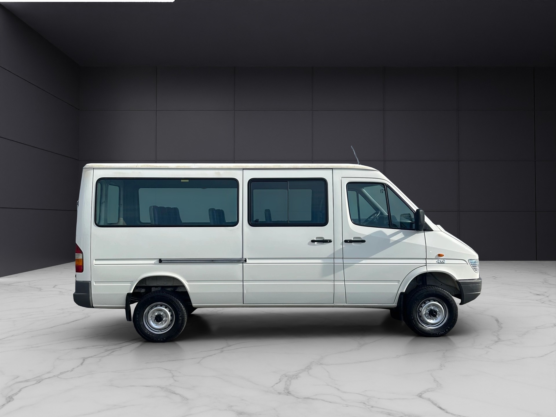 MERCEDES-BENZ Sprinter 312 D 4x4 13 Plätzer-image-5