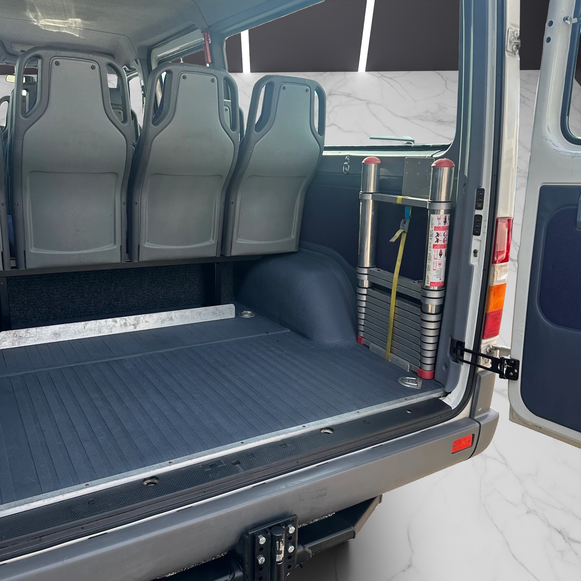 MERCEDES-BENZ Sprinter 312 D 4x4 13 Plätzer-image-10