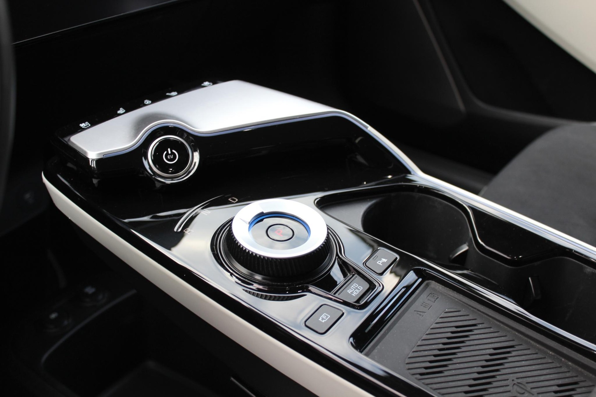 KIA EV6 77 kWh GT-Line 4x4-image-7