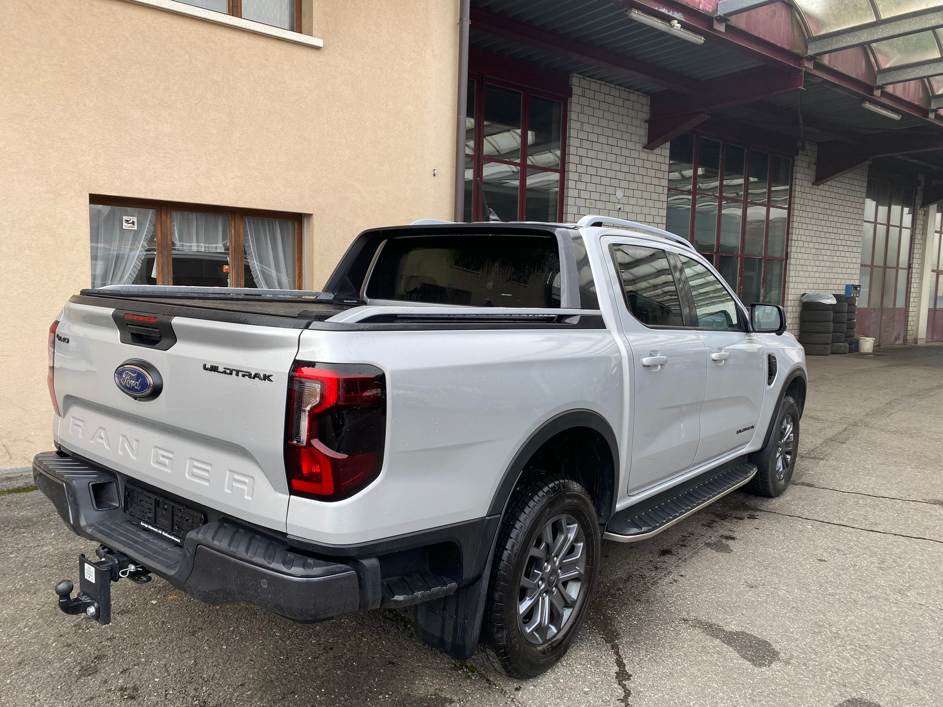 FORD Ranger Wildtrak 2.0 Eco Blue e-4WD Automat-image-9