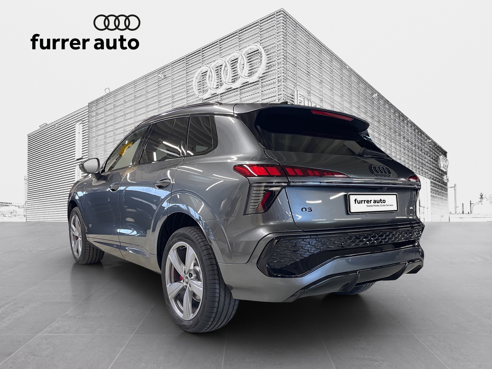 AUDI Q3 SUV e-hybrid 200 kW S tronig-showroom-element-2