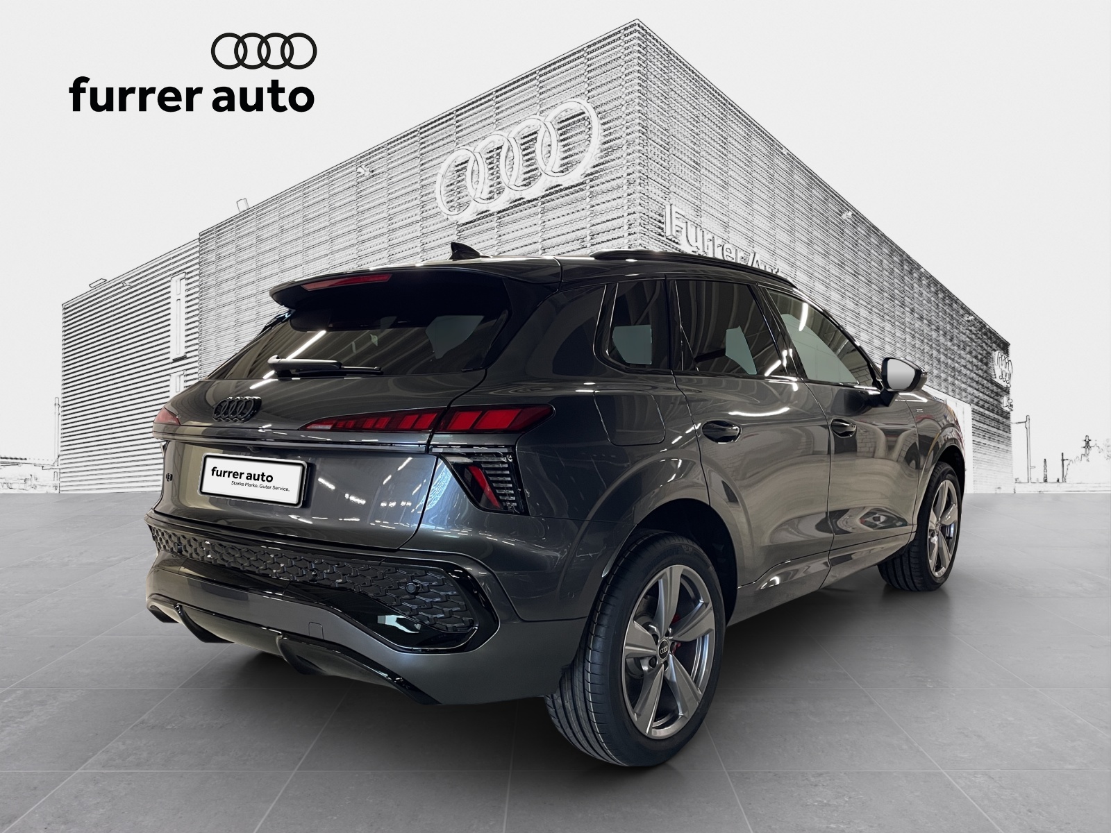 AUDI Q3 SUV e-hybrid 200 kW S tronig-image-4