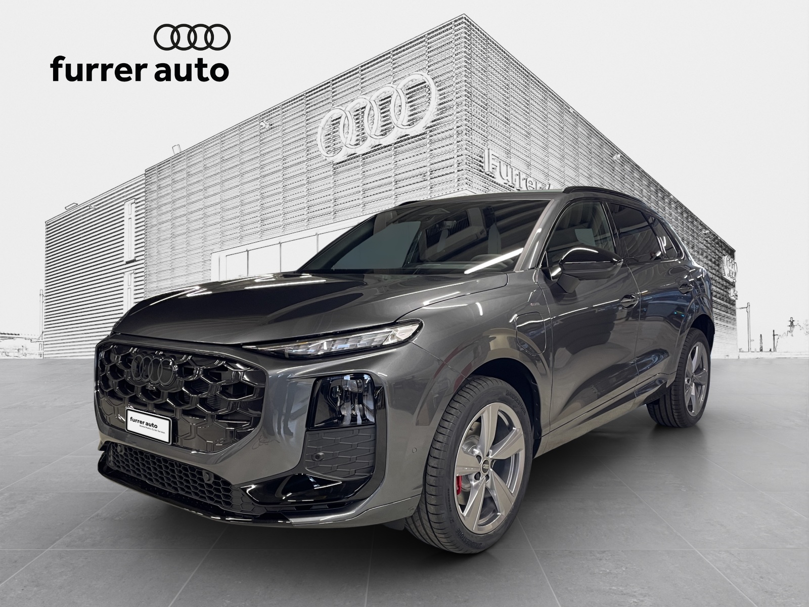 AUDI Q3 SUV e-hybrid 200 kW S tronig