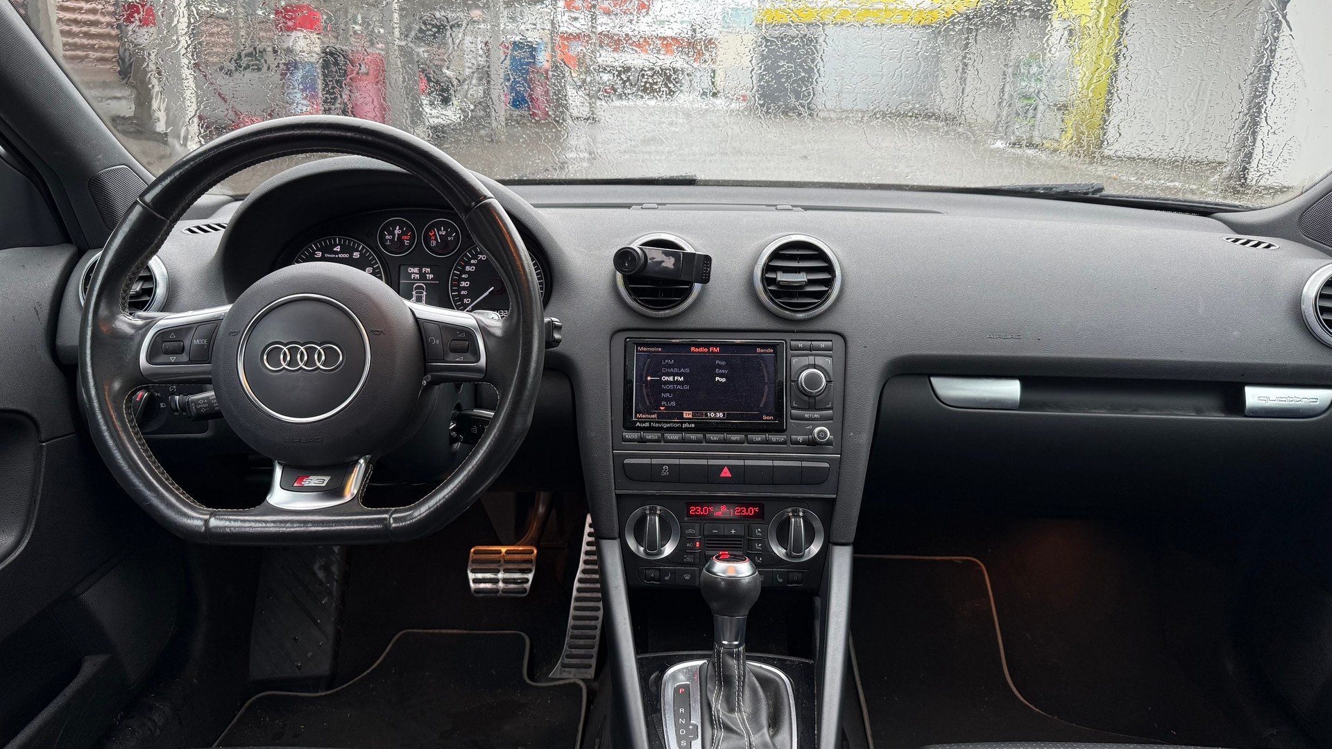 AUDI S3 Sportback 2.0 TFSI quattro S-tronic-image-9