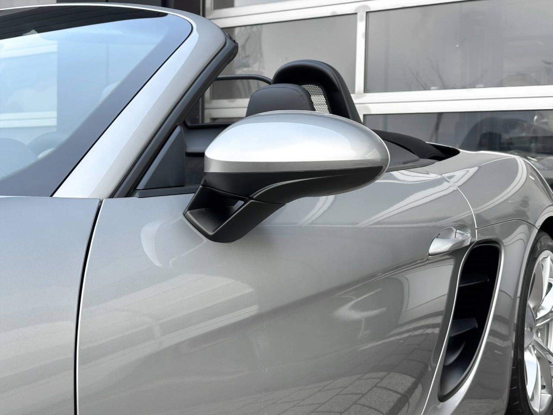 PORSCHE 718 Boxster S-image-31