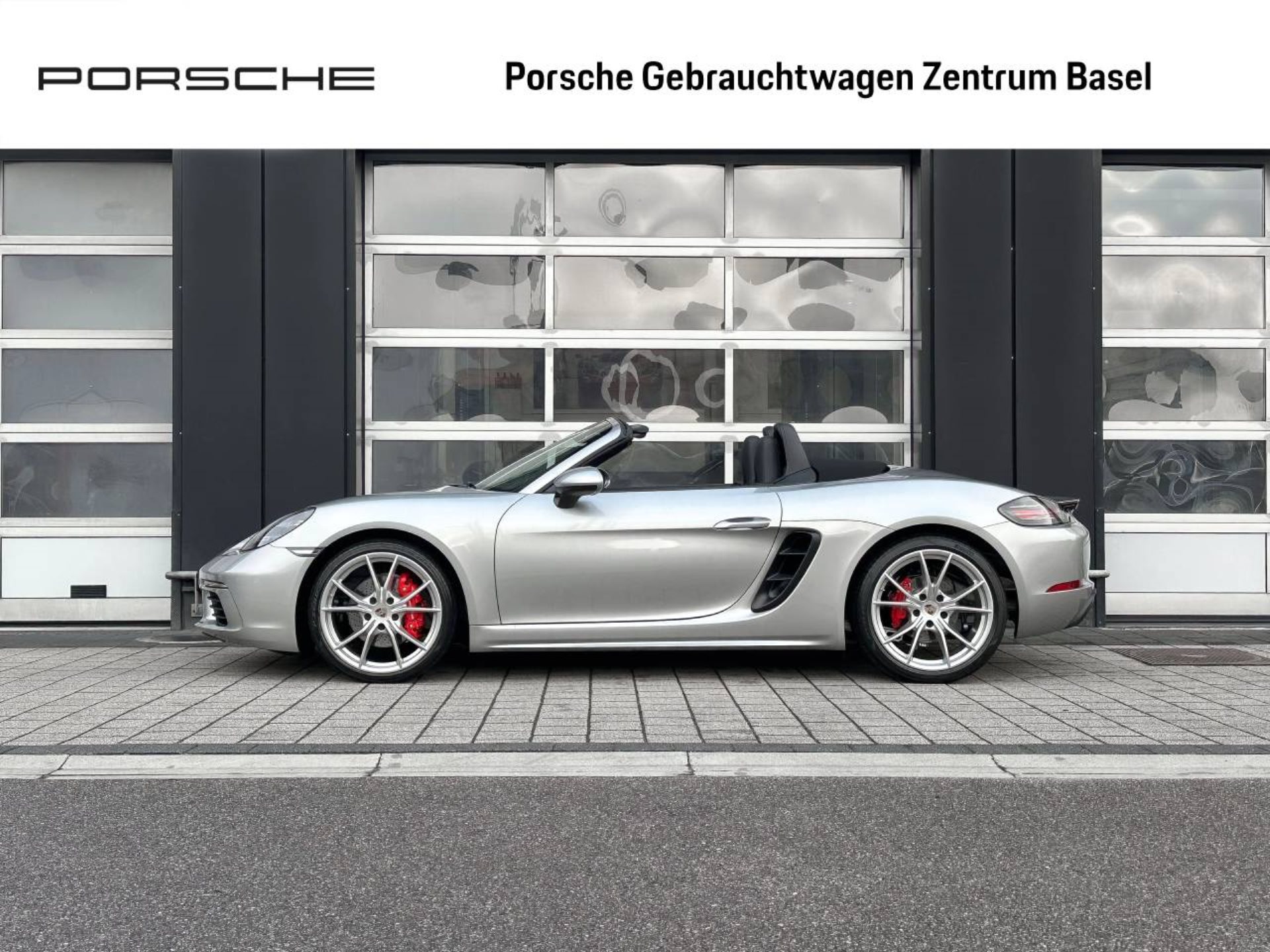 PORSCHE 718 Boxster S-image-1