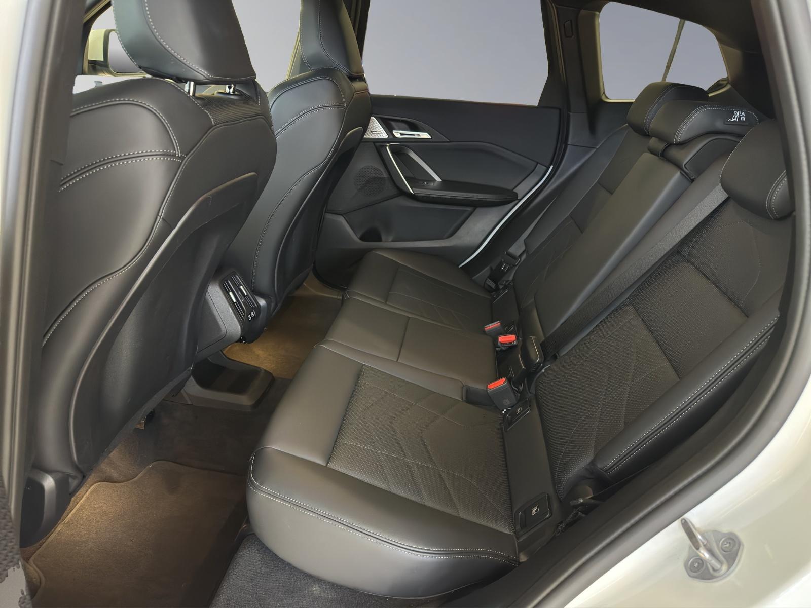 BMW X1 23i xDrive M Sport-image-15