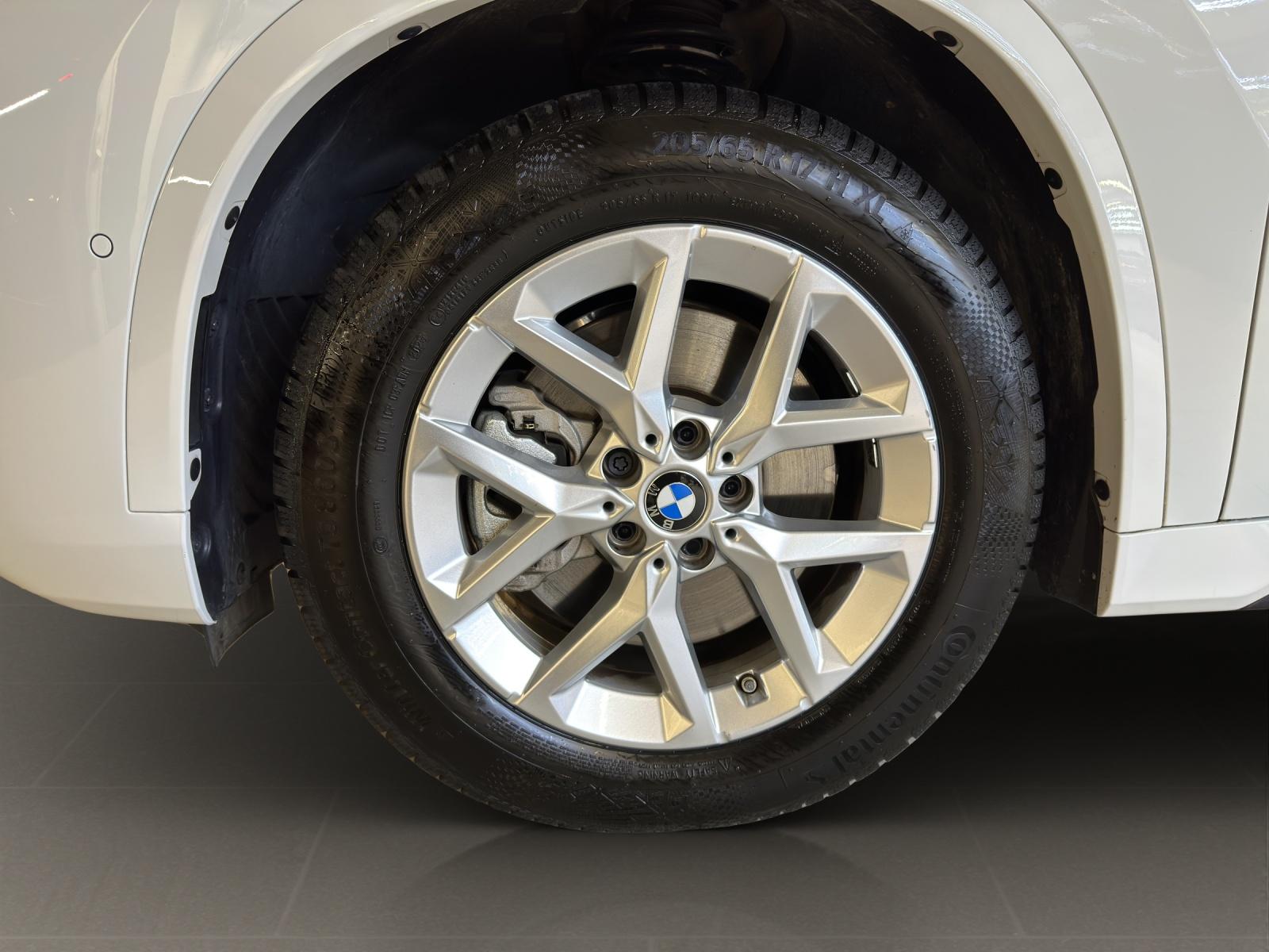 BMW X1 23i xDrive M Sport-image-16