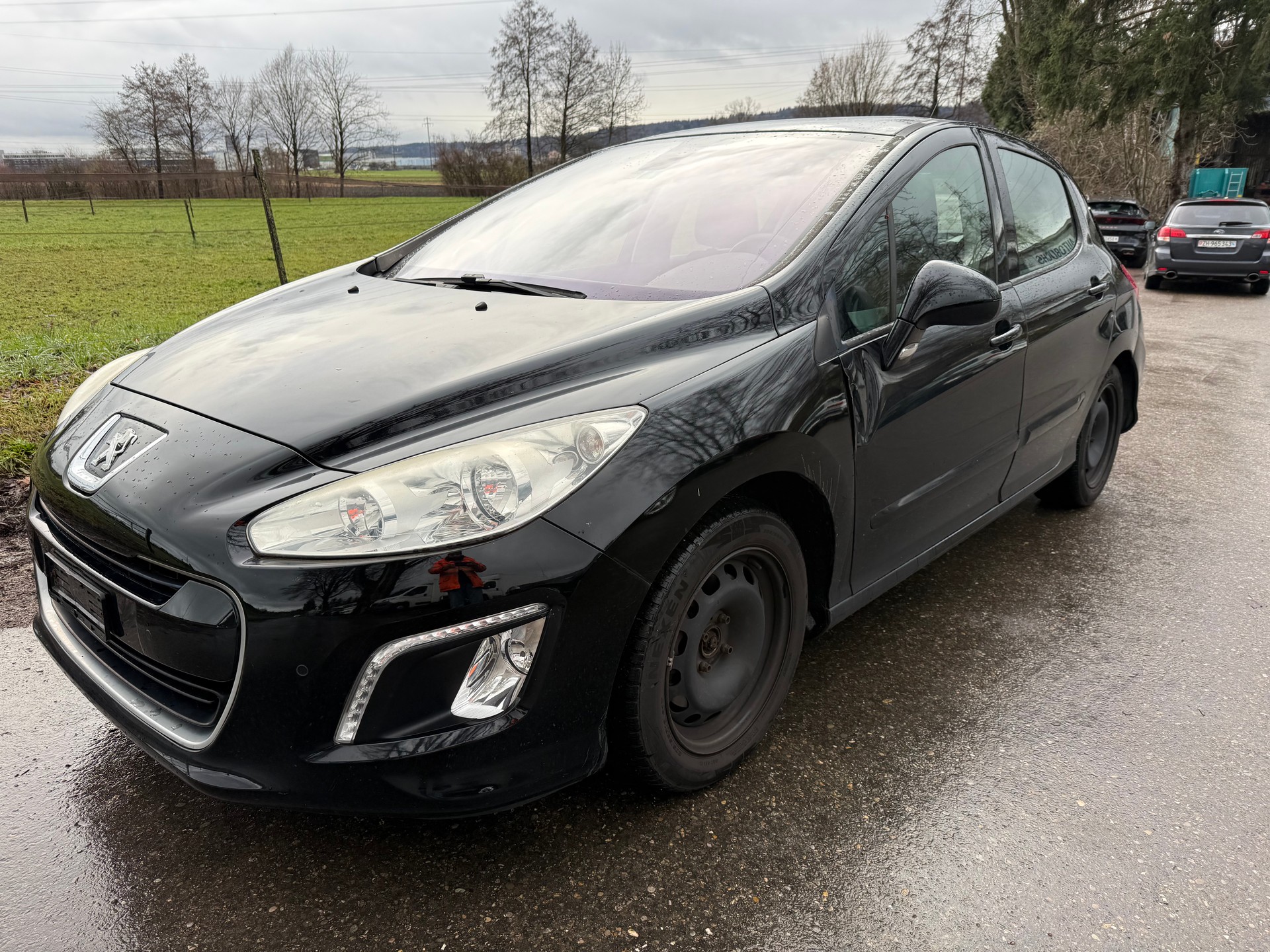 PEUGEOT 308 1.6 16V Turbo Allure Automatic-image-2