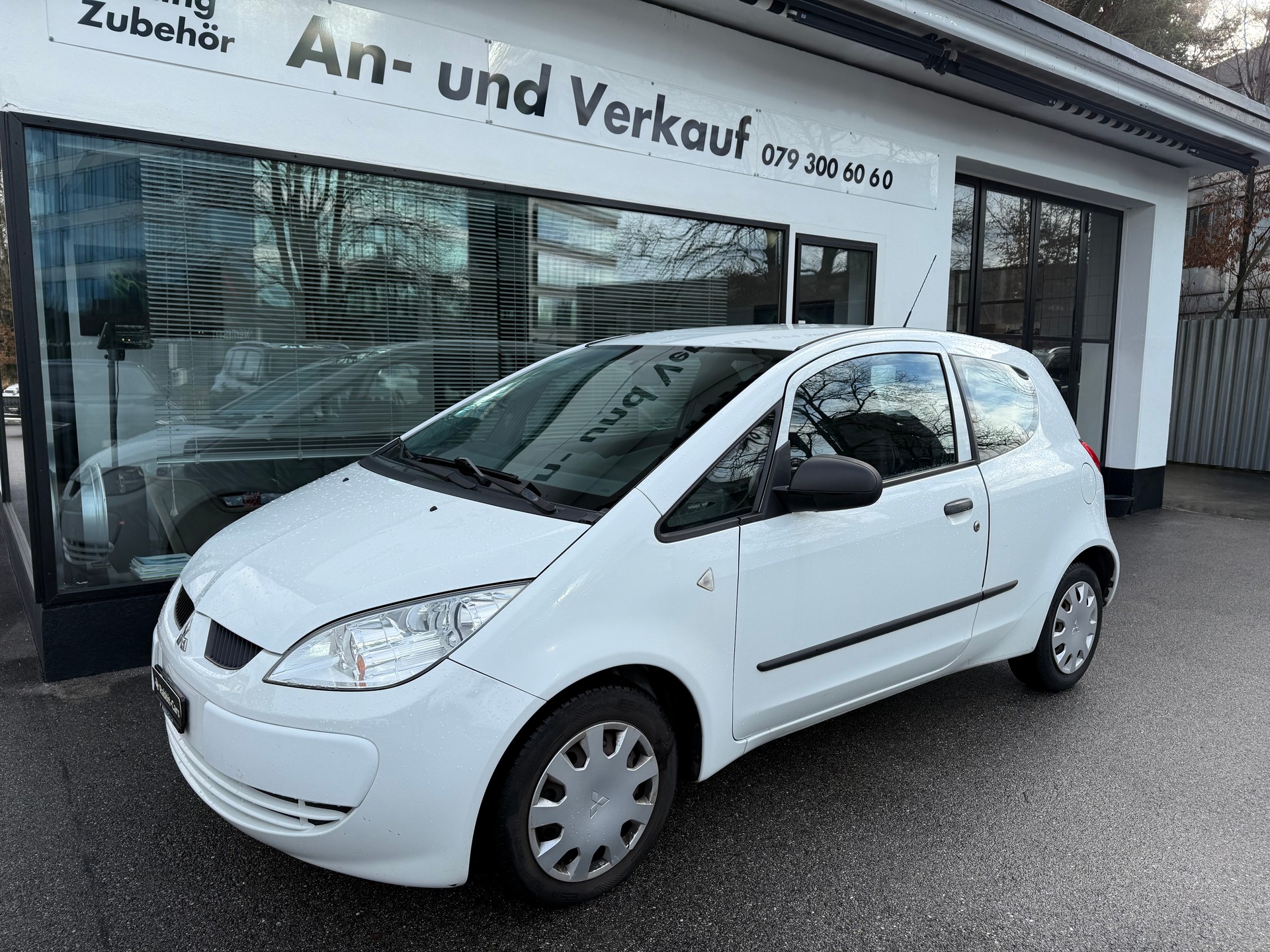 MITSUBISHI Colt 1.1 12V-image-0