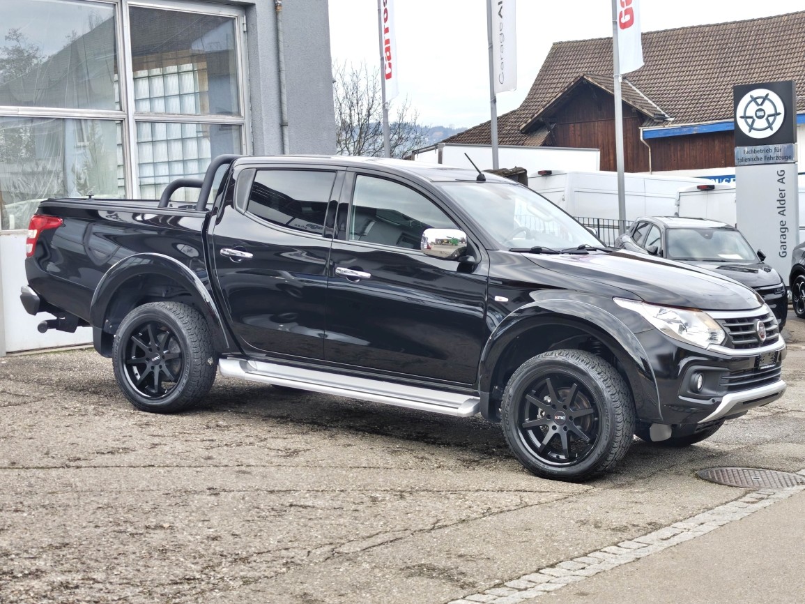 FIAT Fullback DKab. Pick-up 2.4 HDi 4x4 180 PS 20"-image-3
