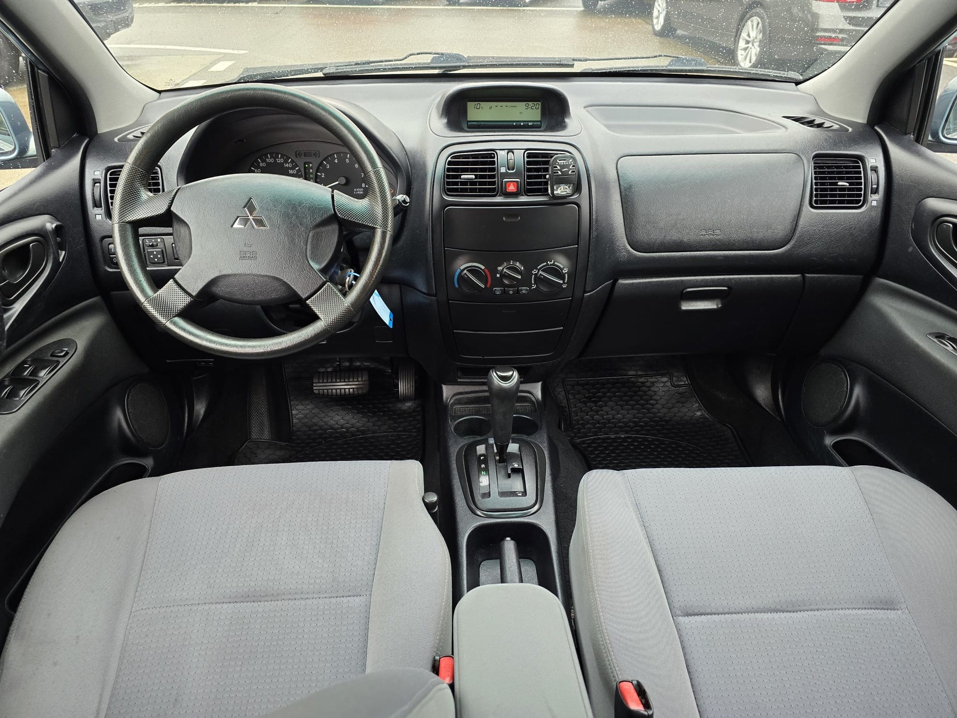 MITSUBISHI Space Star 1.8 16V Premium-image-5