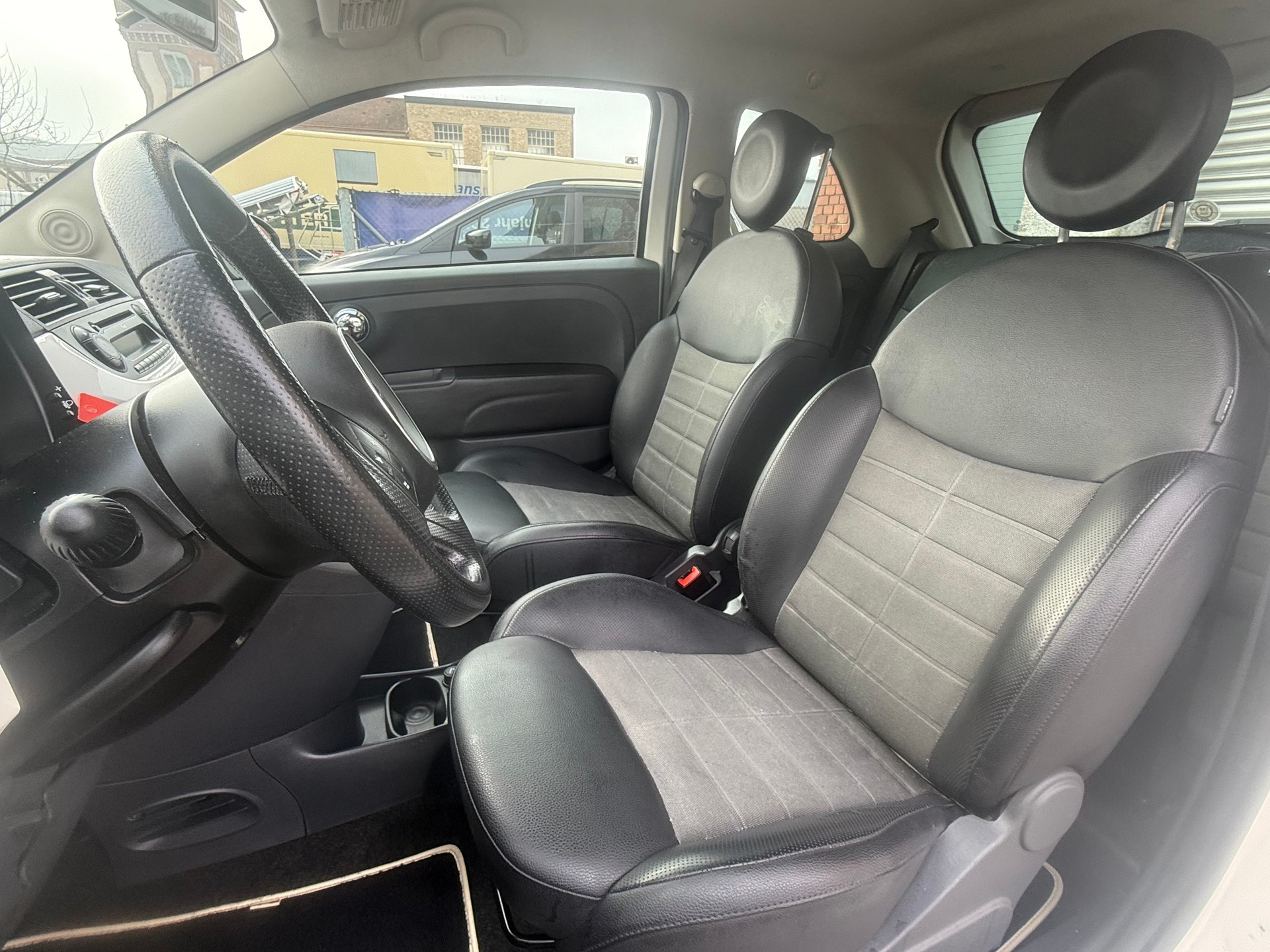 FIAT 500 1.4 16V Lounge Dualogic-image-10