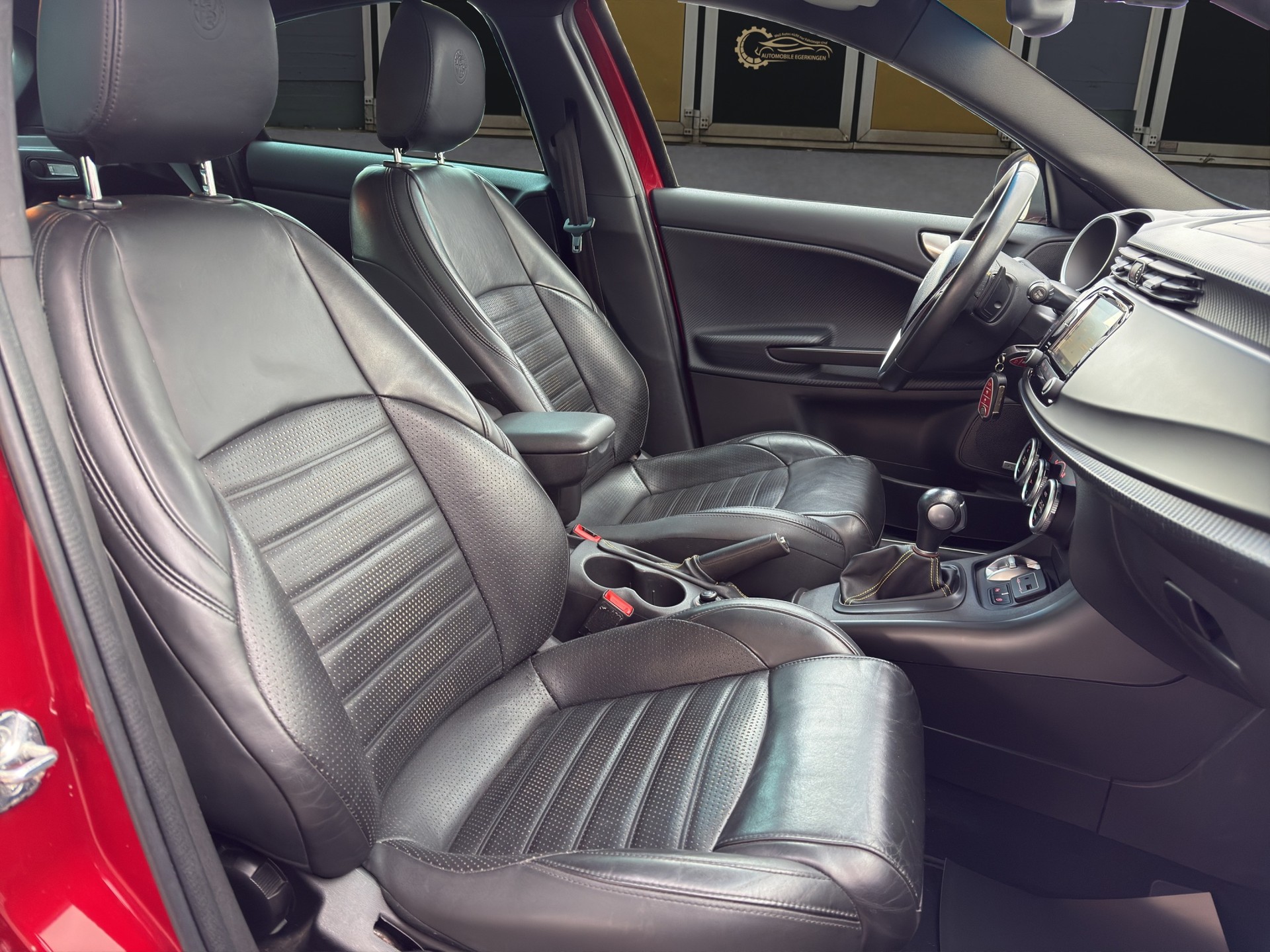 ALFA ROMEO Giulietta 2.0 JTD 170 Veloce TCT-image-9