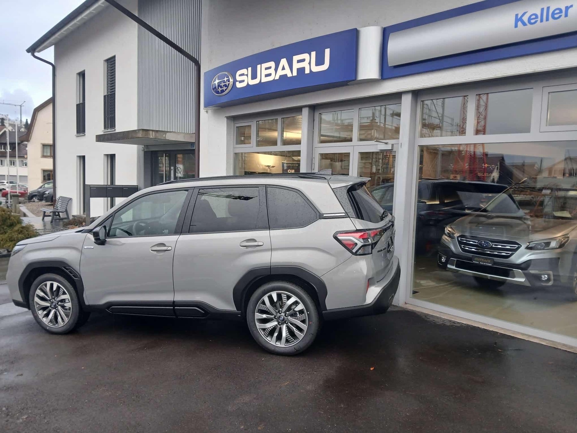SUBARU Forester Station 2.0i e-Boxer Luxury
