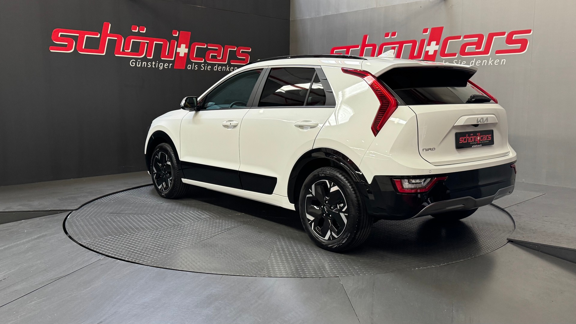 KIA Niro EV 64,8 kWh Business-image-3