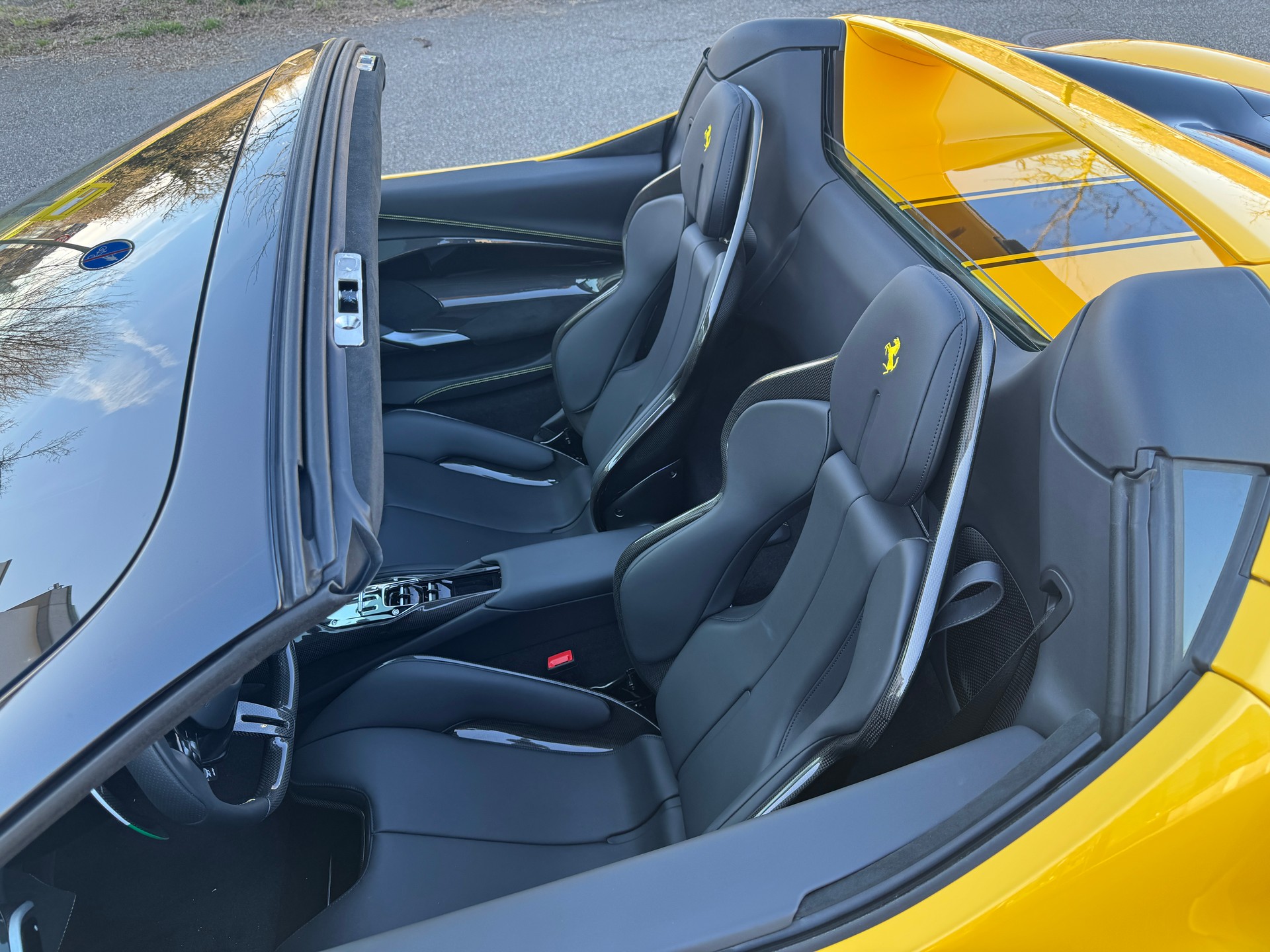 FERRARI 296 GTS-image-5